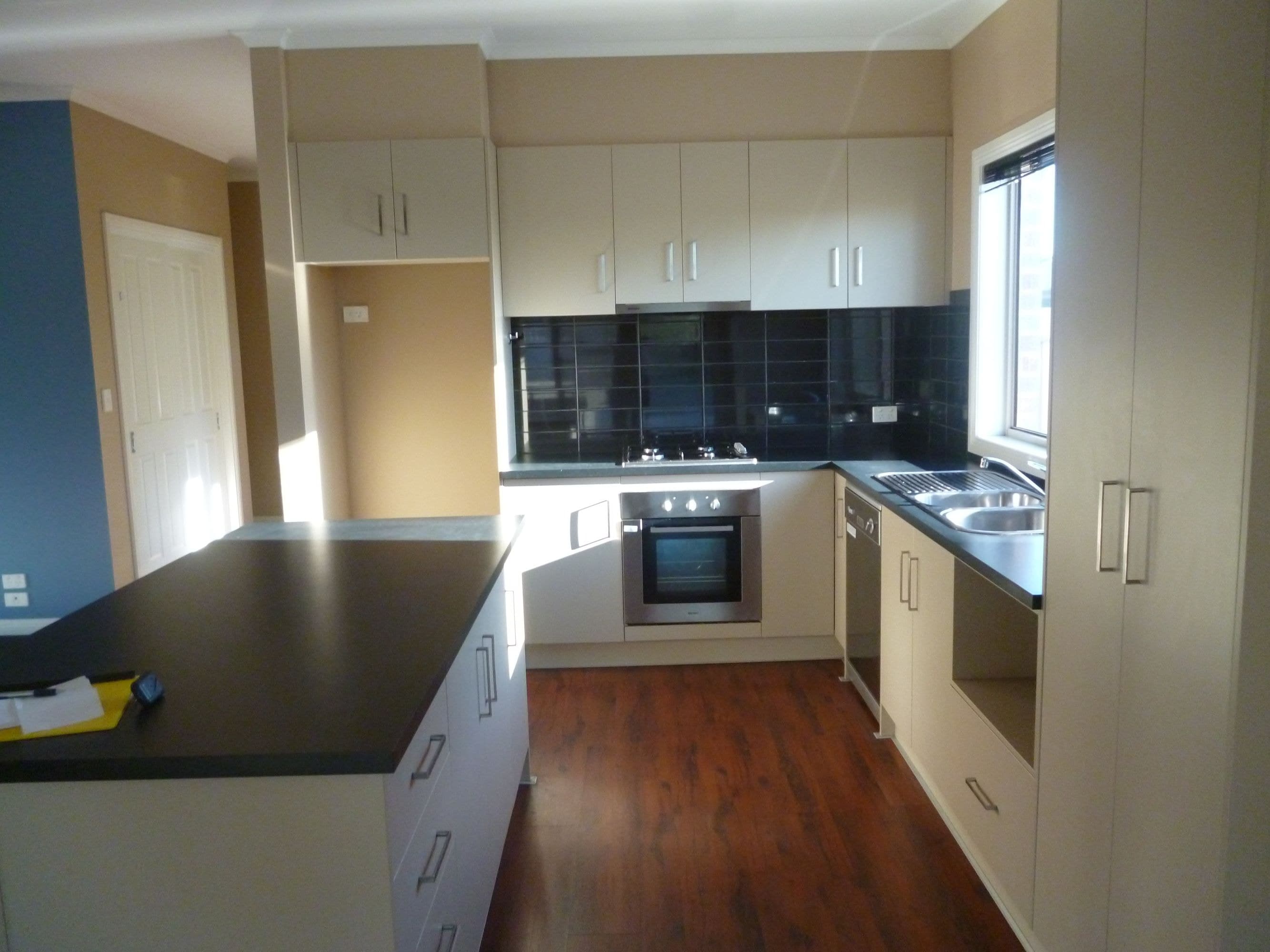 6 Tobruk Street, Horsham VIC 3400, Horsham - Thumbnail 2