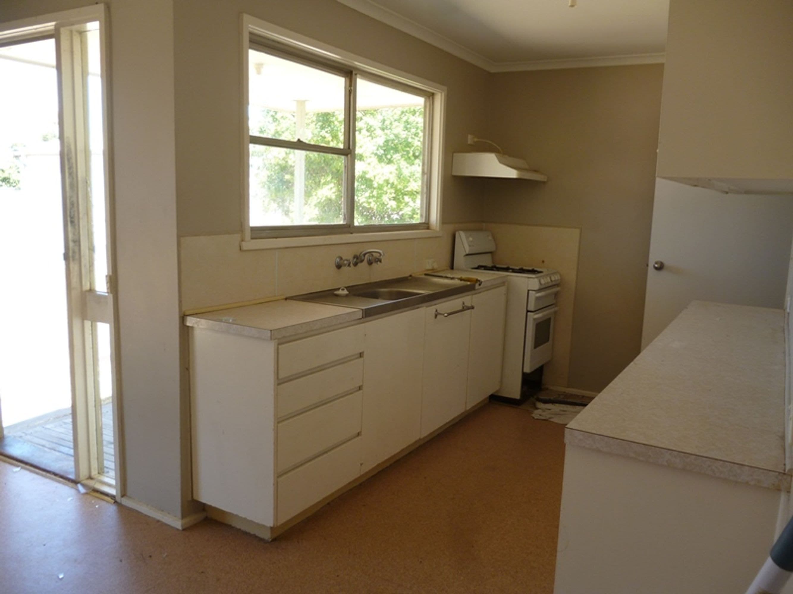 22 Forsyth Avenue, Horsham, VIC 3400, Horsham - Thumbnail 2