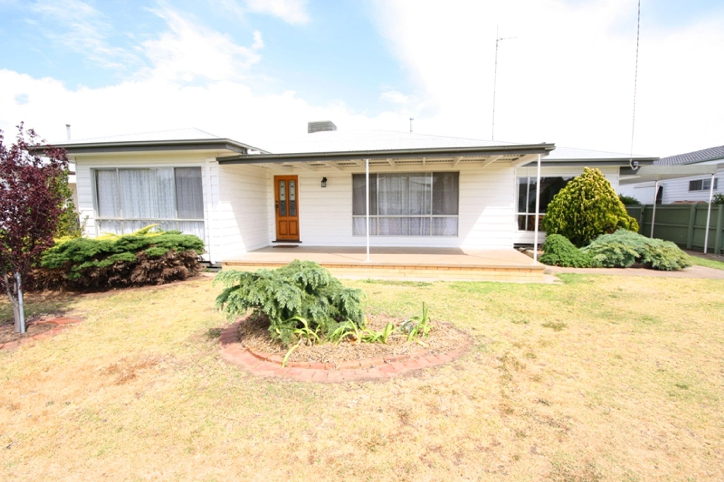 19 landy Street, Horsham VIC 3400, Horsham - Image 1