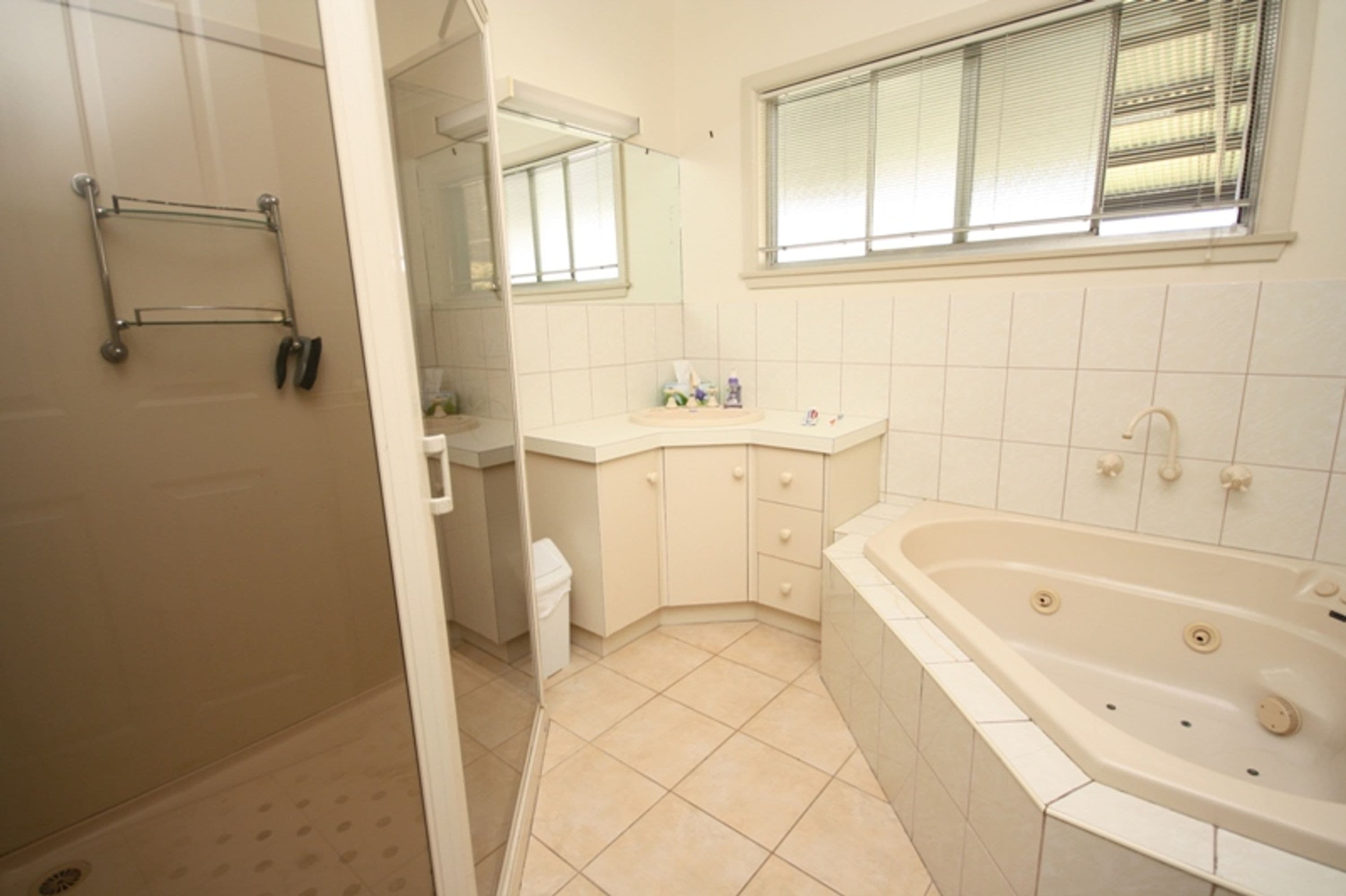 19 landy Street, Horsham VIC 3400, Horsham - Thumbnail 5