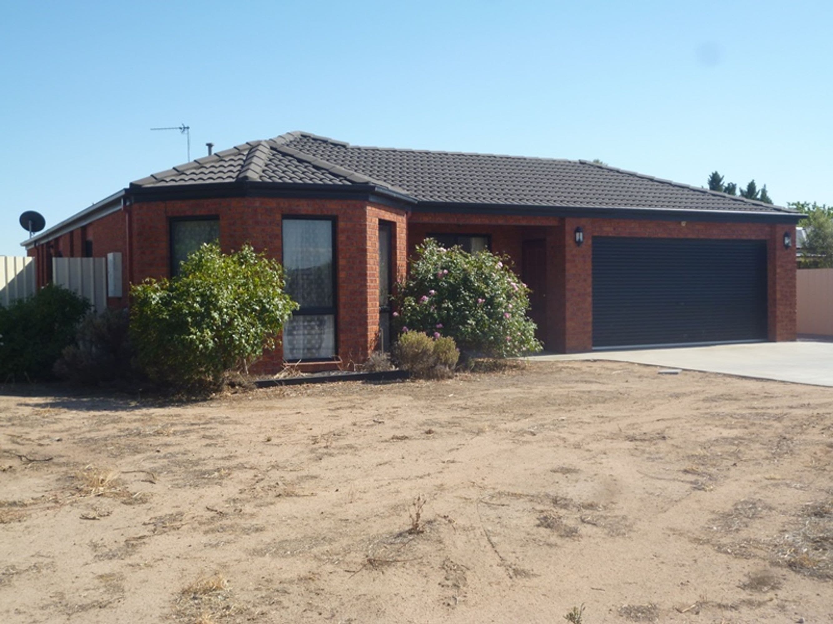3 Shiralee Crescent, Horsham VIC 3400, Horsham - Image 1