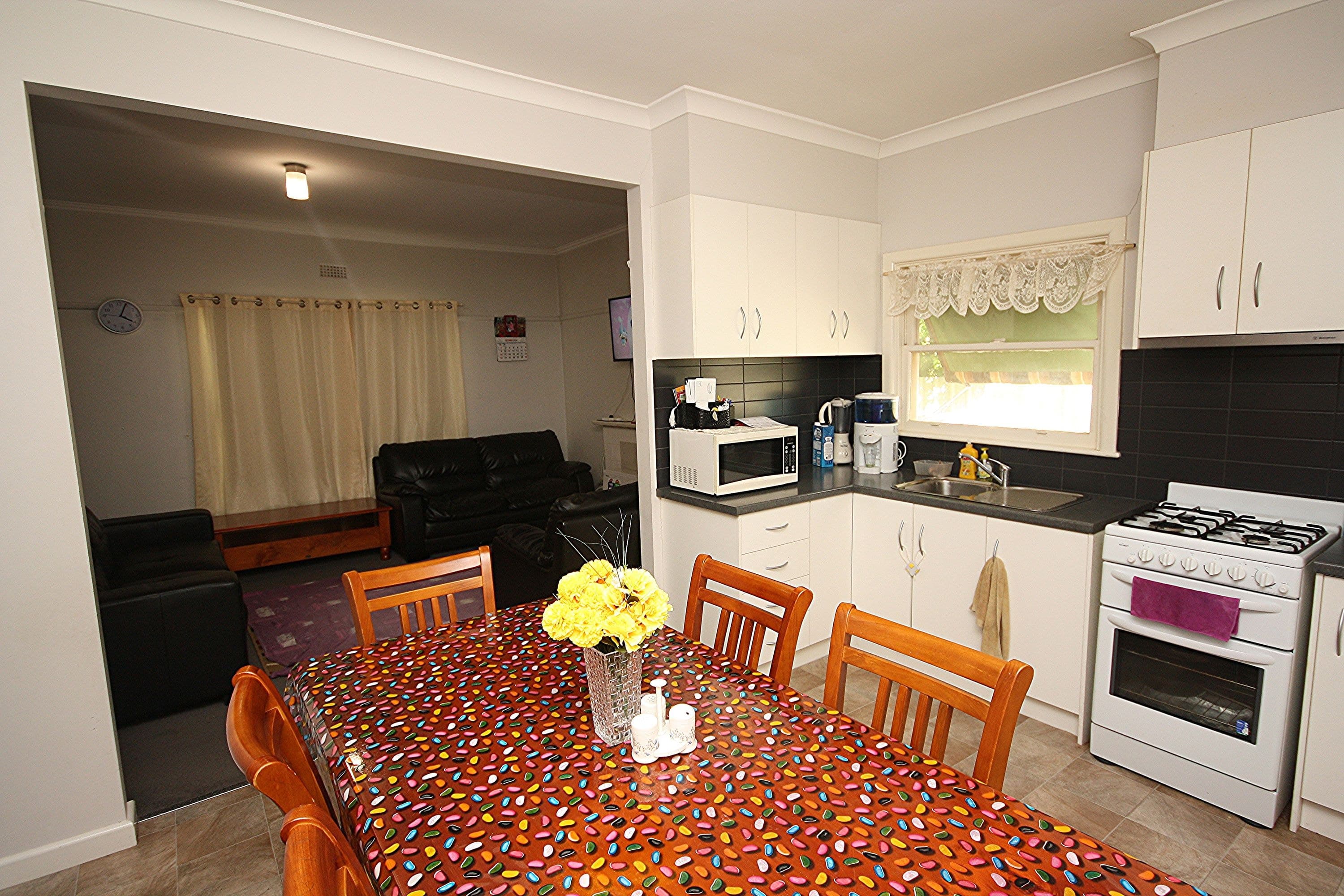 21 Philip Street, Horsham, VIC 3400, Horsham - Thumbnail 6