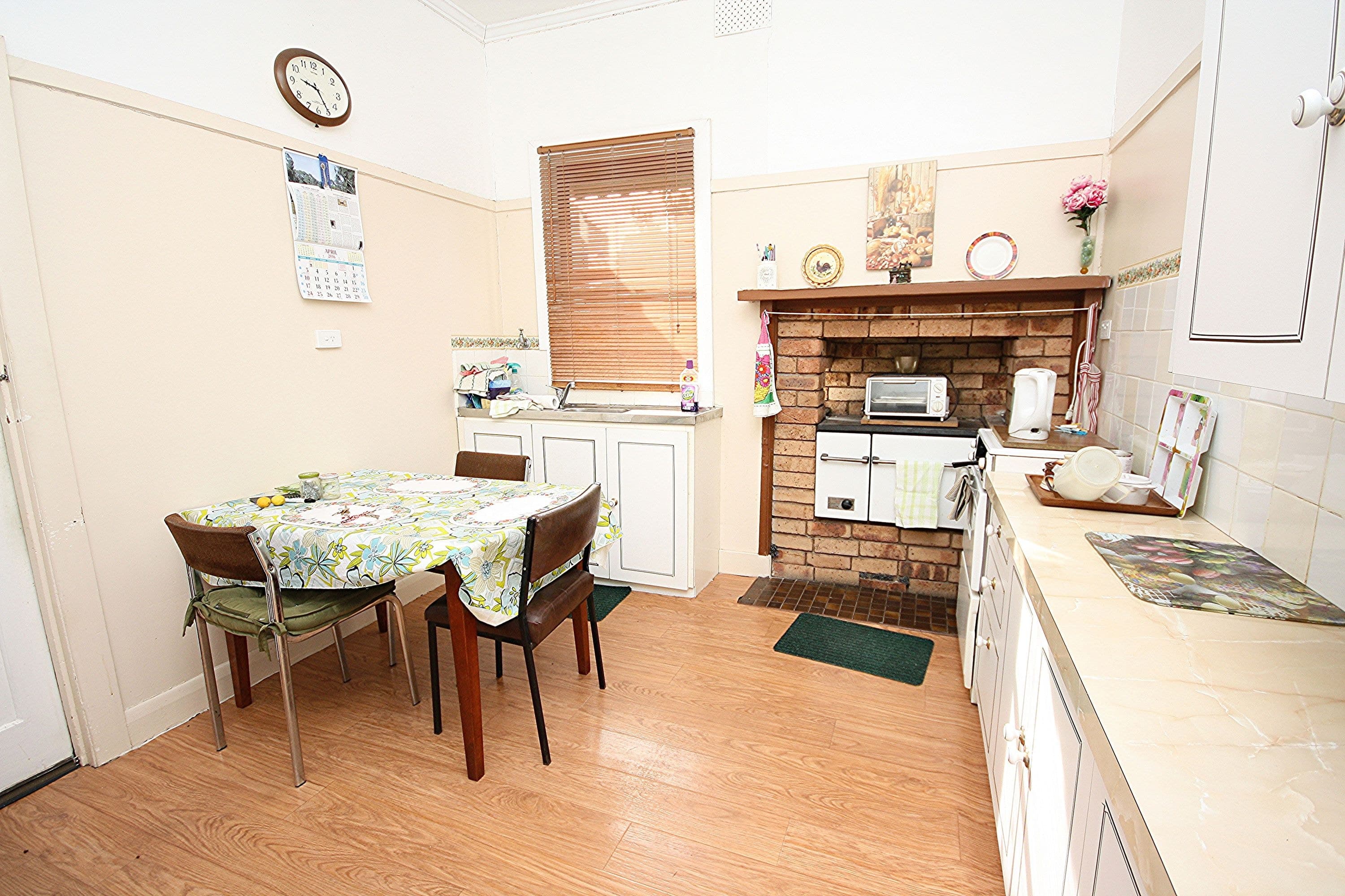 4 Hazel Street, Horsham VIC 3400, Horsham - Thumbnail 2