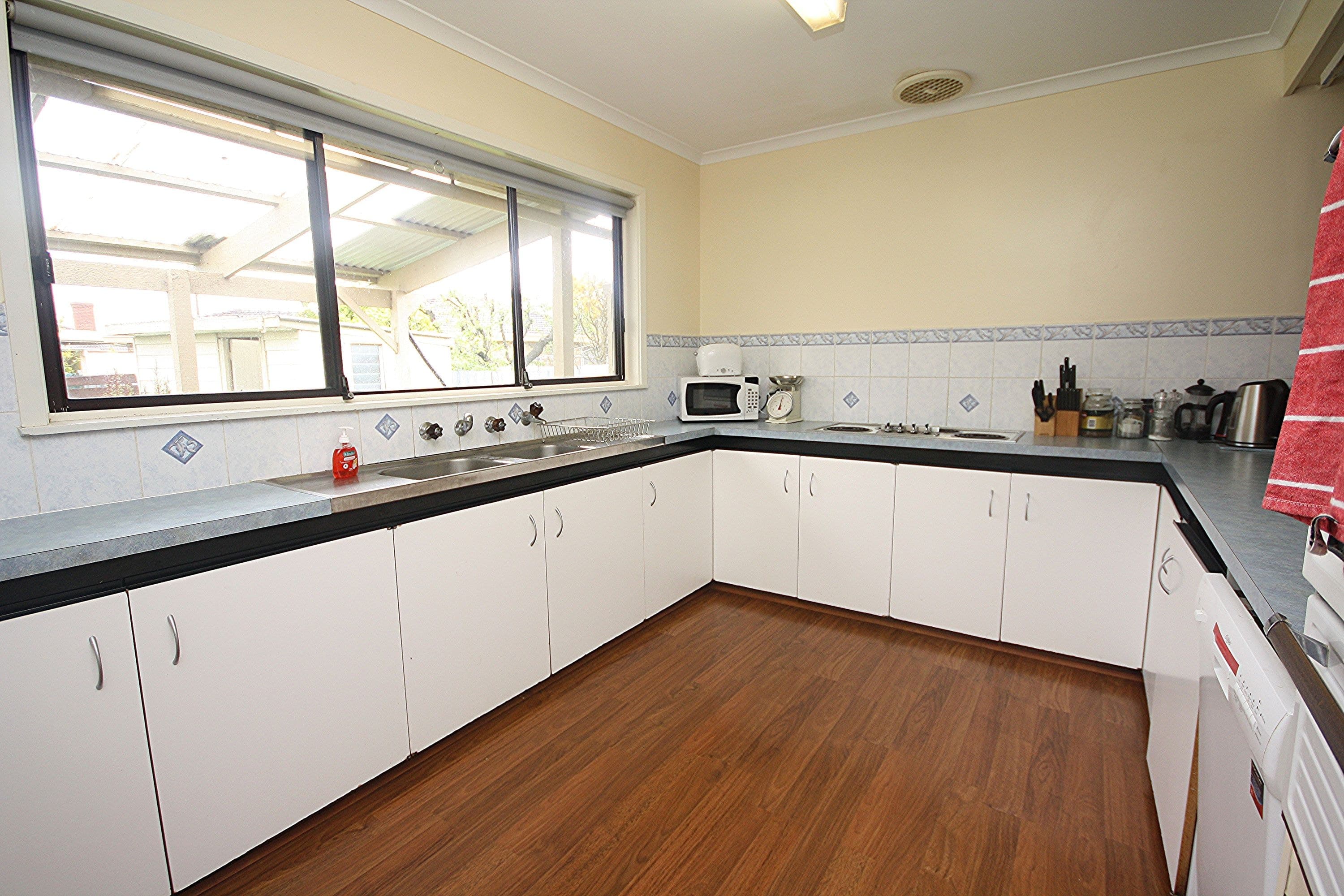 11 Dougherty Street, Horsham VIC 3400, Horsham - Thumbnail 3