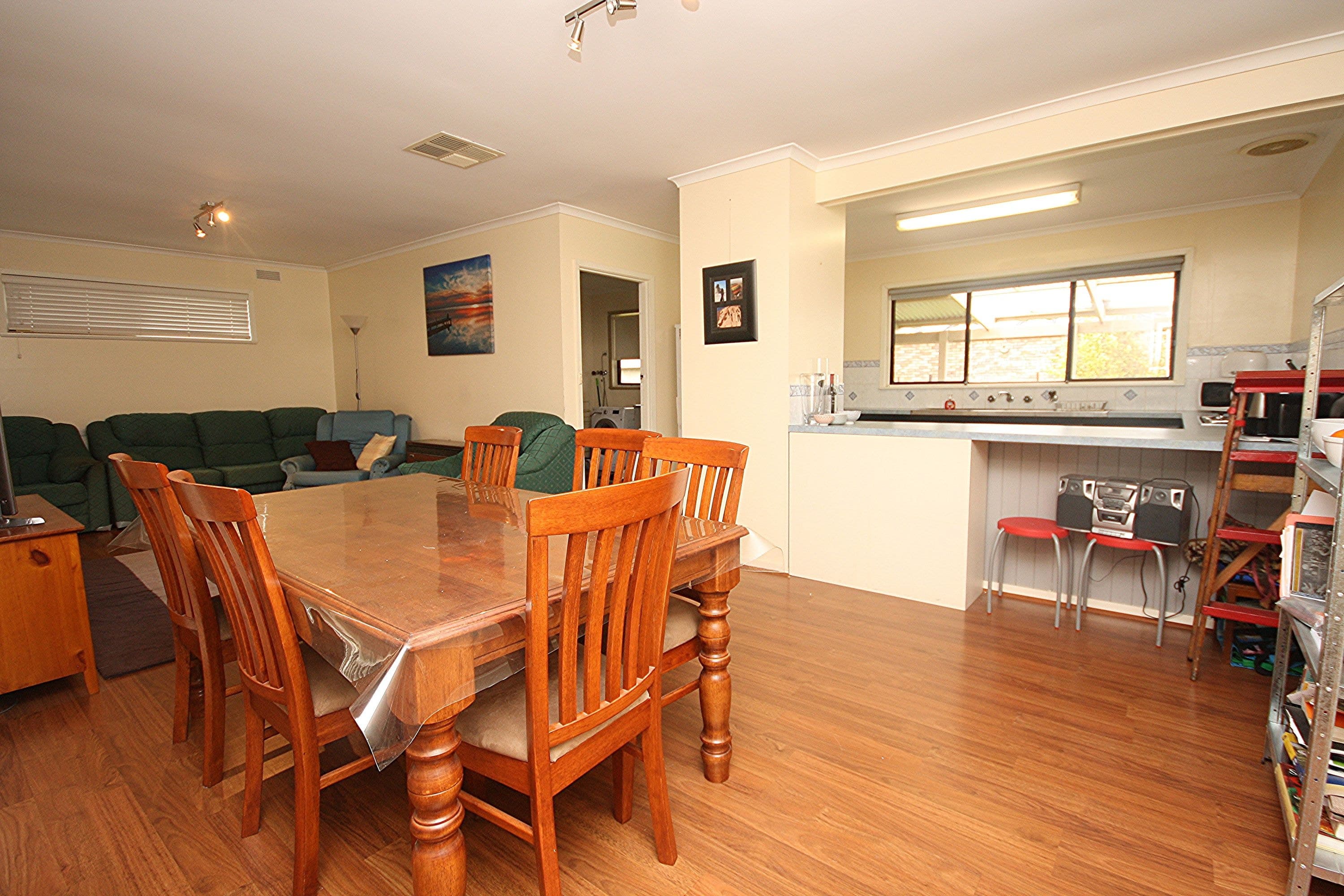 11 Dougherty Street, Horsham VIC 3400, Horsham - Thumbnail 4