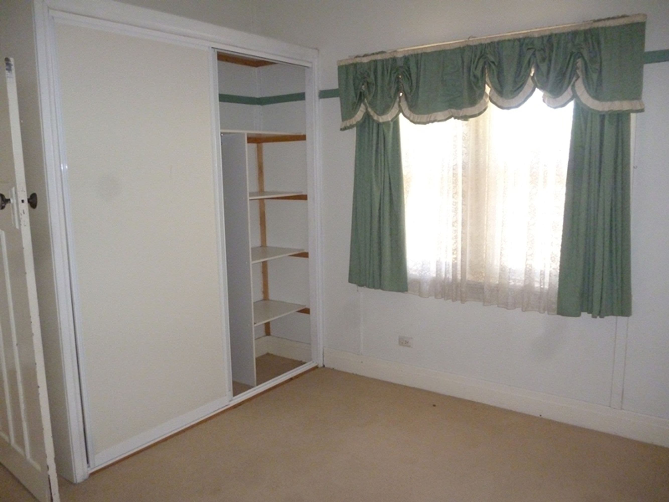 10 Gardenia Street, Horsham VIC 3400, Horsham - Thumbnail 4