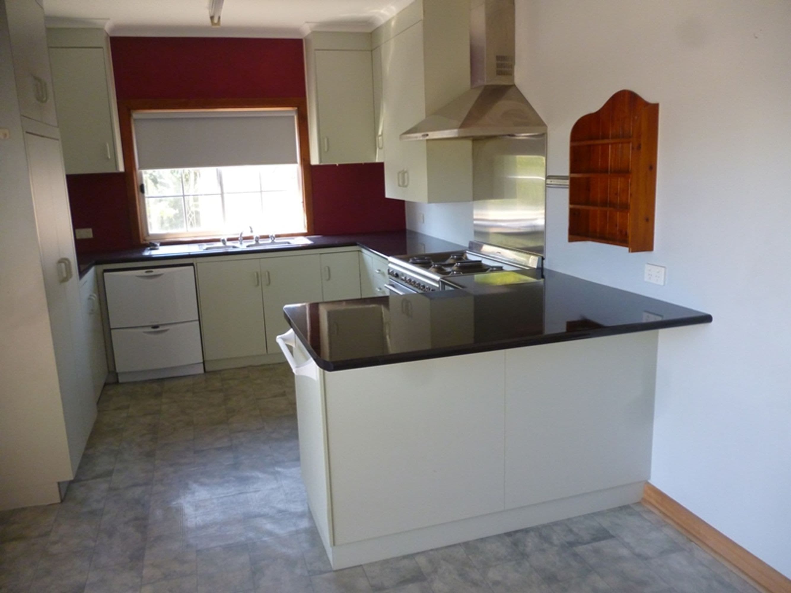 43 Gardenia Street, Horsham VIC 3400, Horsham - Thumbnail 2
