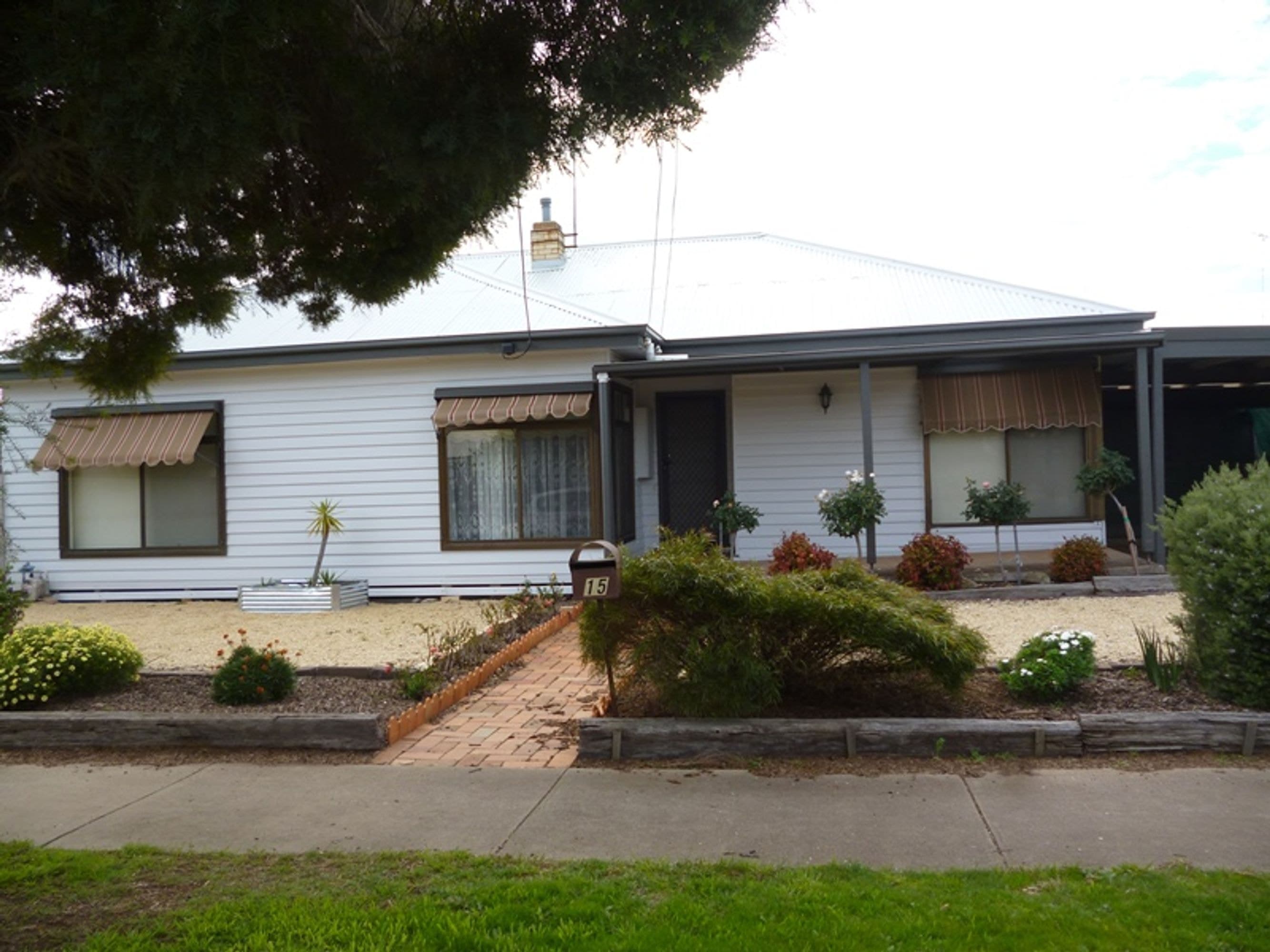 15 Kooyong Street, Horsham VIC 3400, Horsham - Image 1
