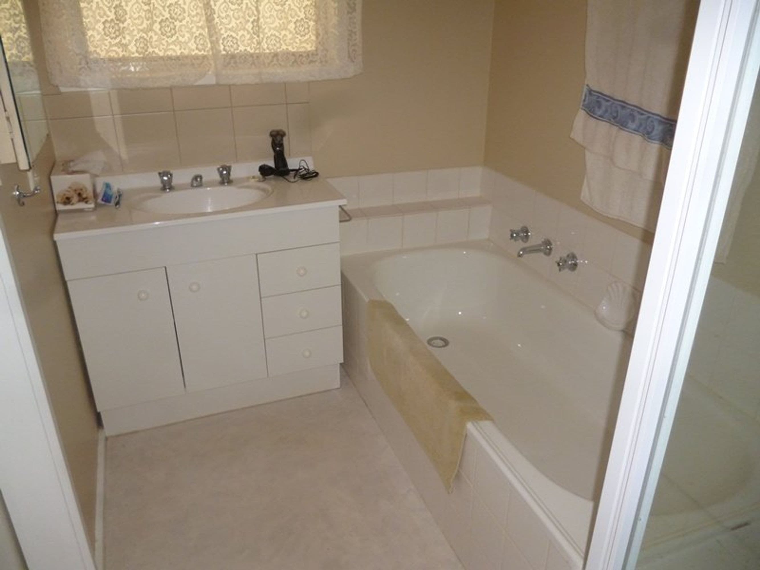 5 Forsyth Avenue, Horsham VIC 3400, Horsham - Thumbnail 6