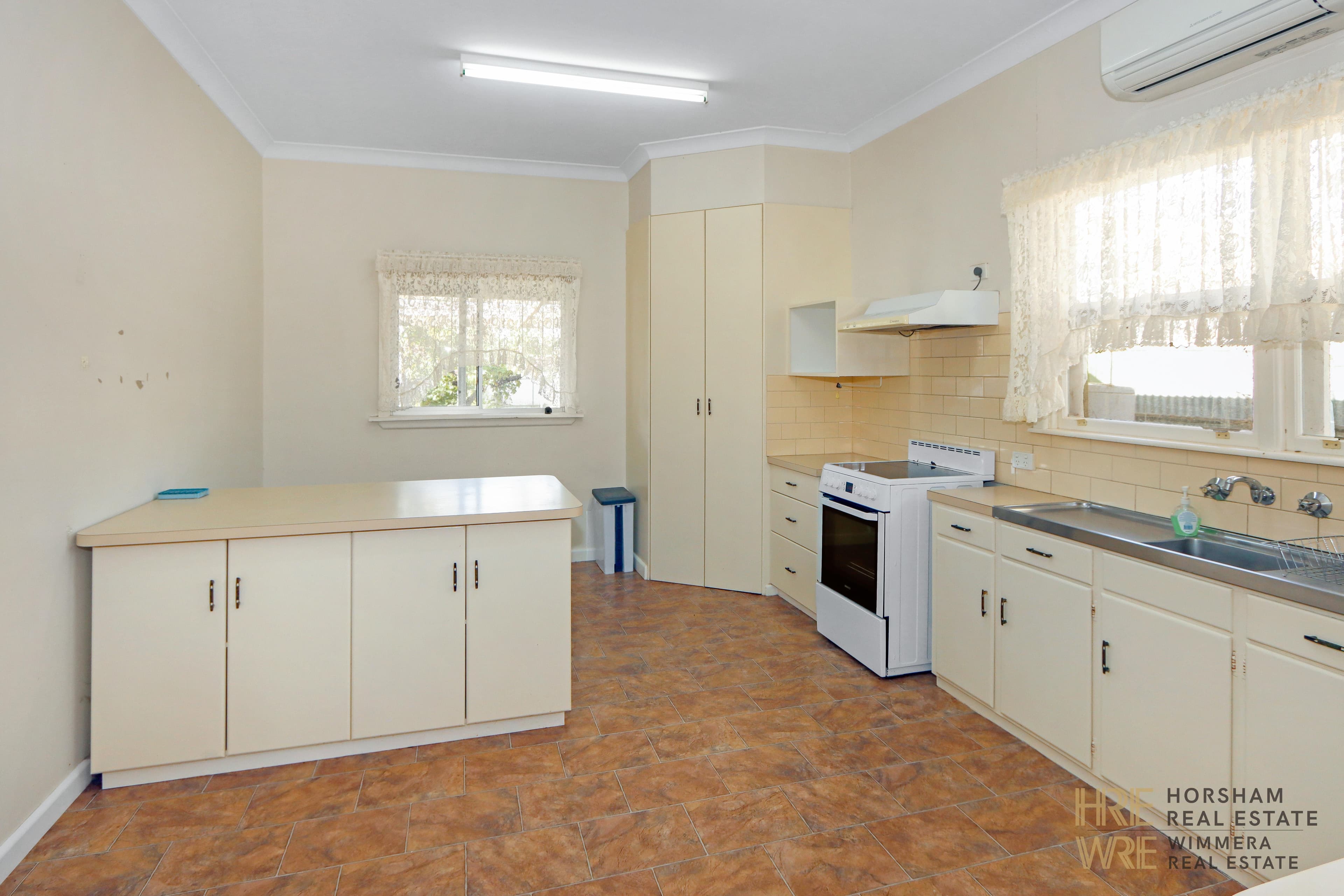 31 Anderson St, WARRACKNABEAL VIC 3393, Warracknabeal - Thumbnail 7