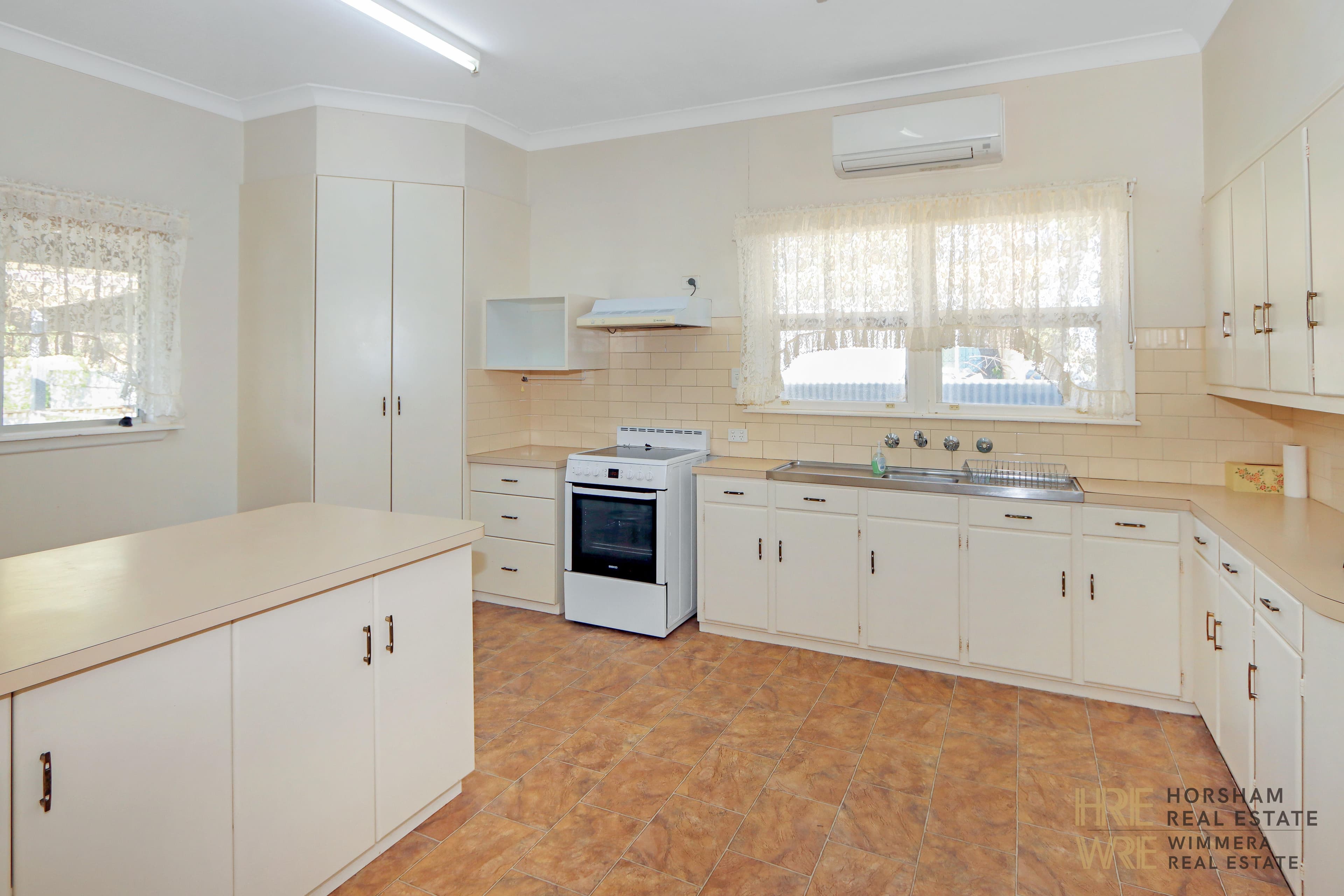 31 Anderson St, WARRACKNABEAL VIC 3393, Warracknabeal - Thumbnail 8