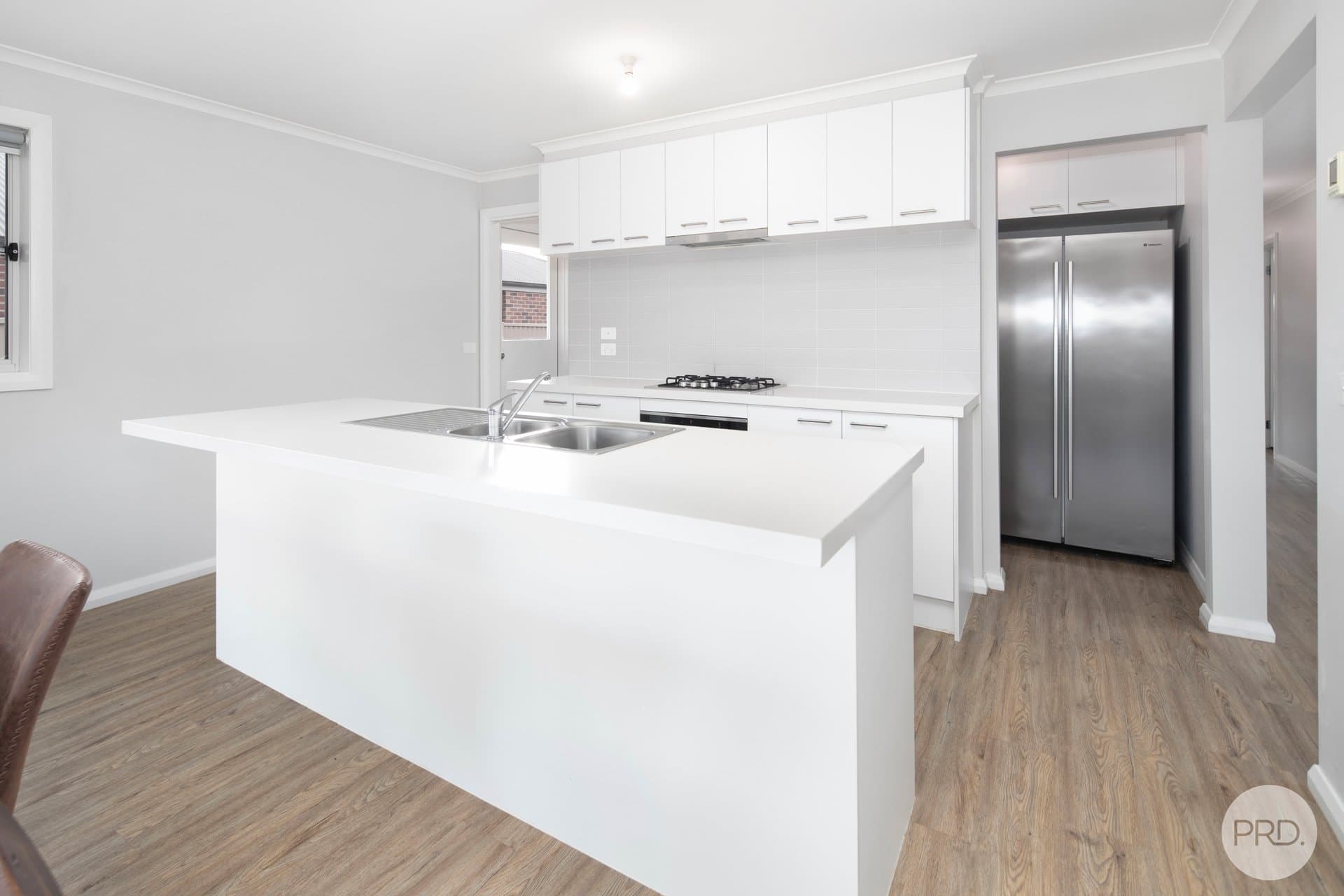 14 Sandpiper Avenue, WINTER VALLEY VIC 3358, Winter Valley - Thumbnail 5