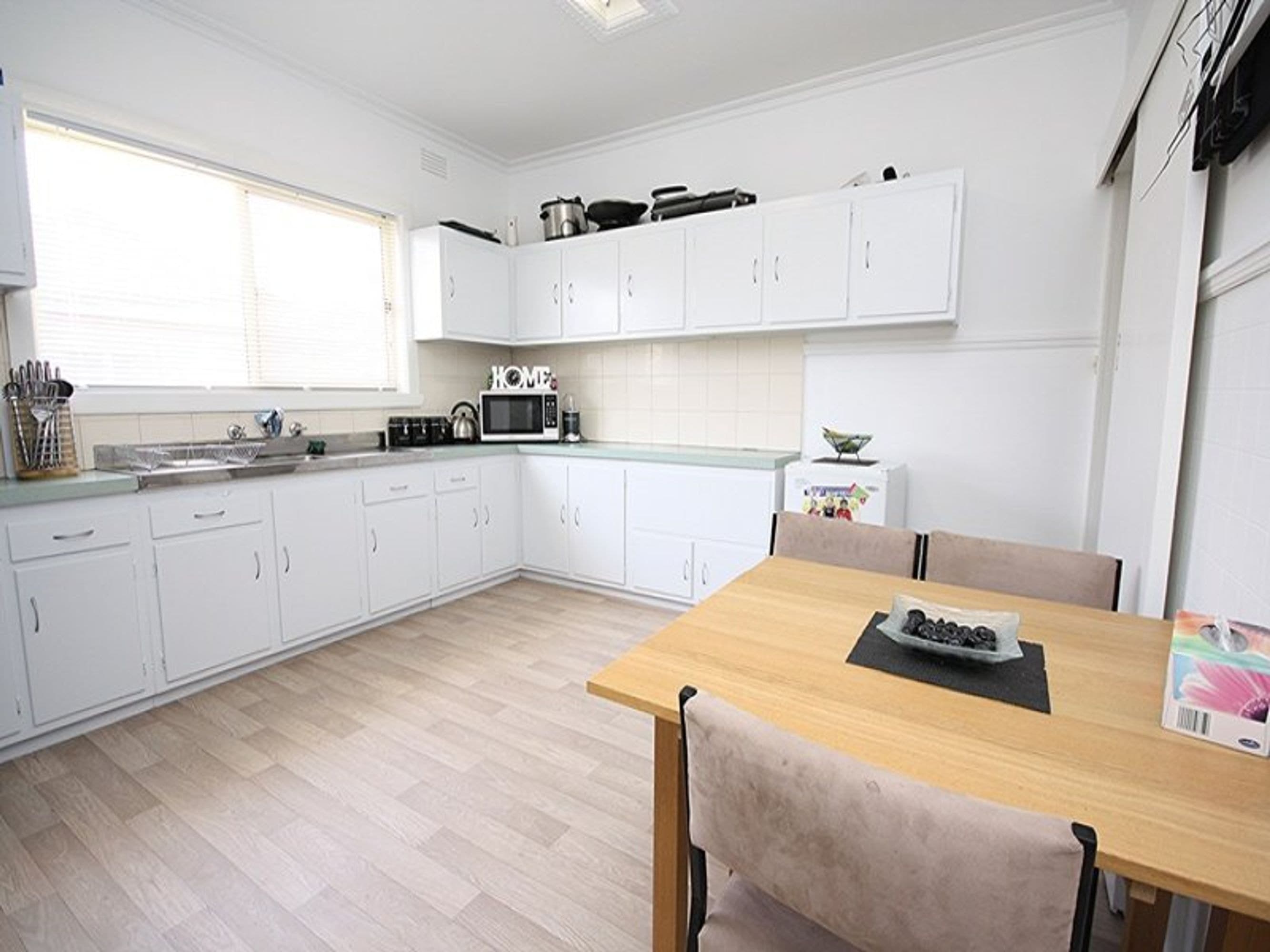 2 Urquhart Street, Horsham VIC 3400, Horsham - Thumbnail 3