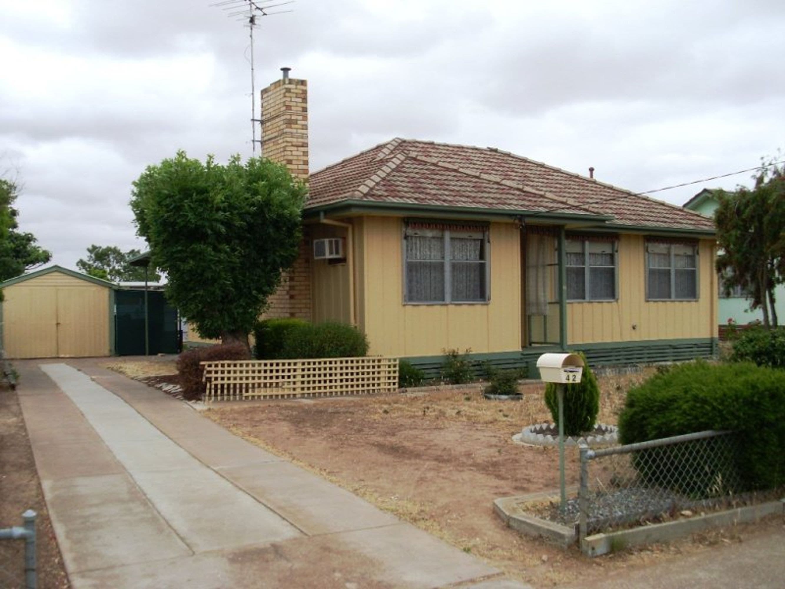 42 Albert Street, Horsham VIC 3400, Horsham - Image 1