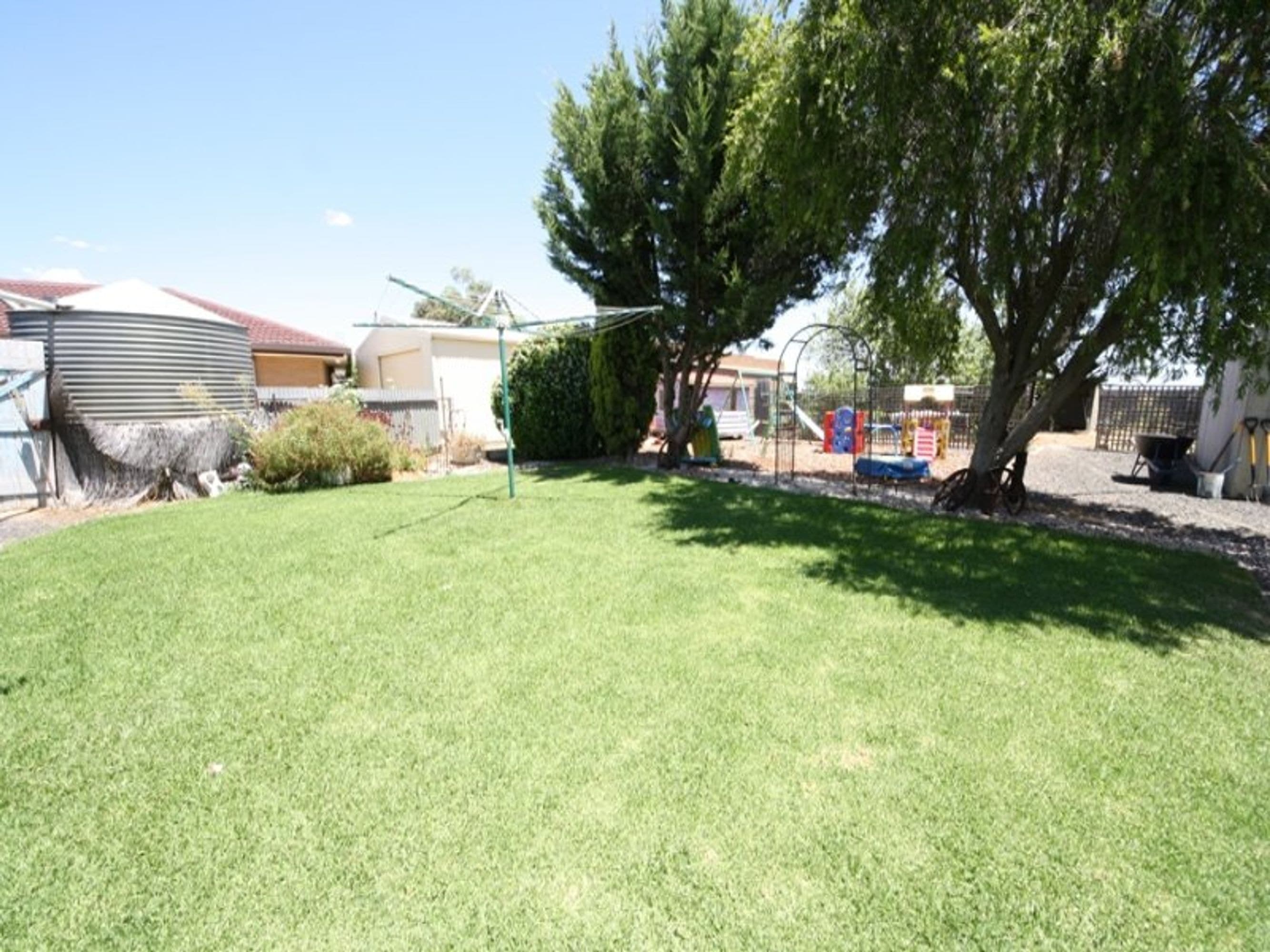 28 Church Street, Nhill VIC 3418, Nhill - Thumbnail 2