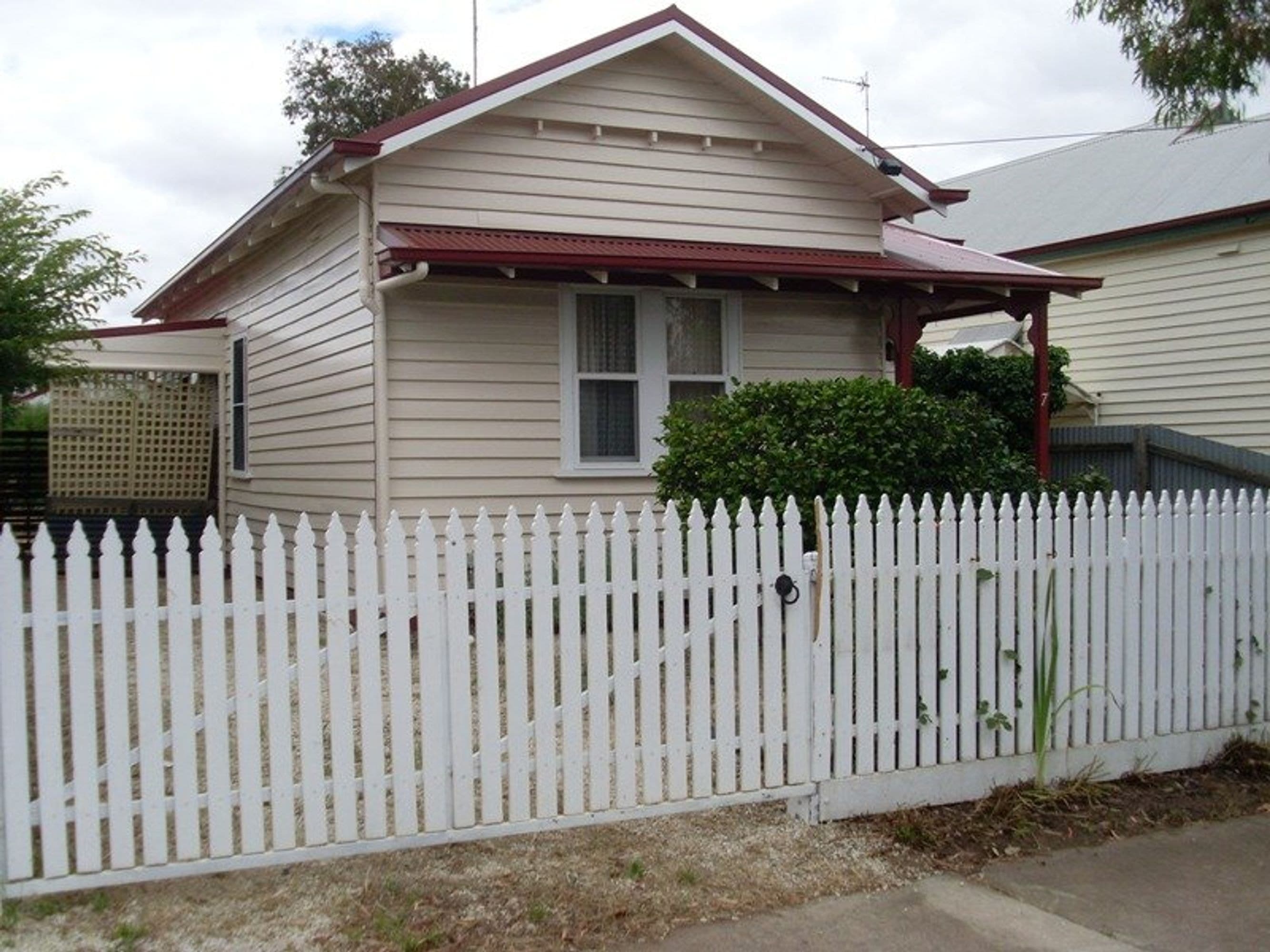 7 Henry Street, Horsham VIC 3400, Horsham - Image 1