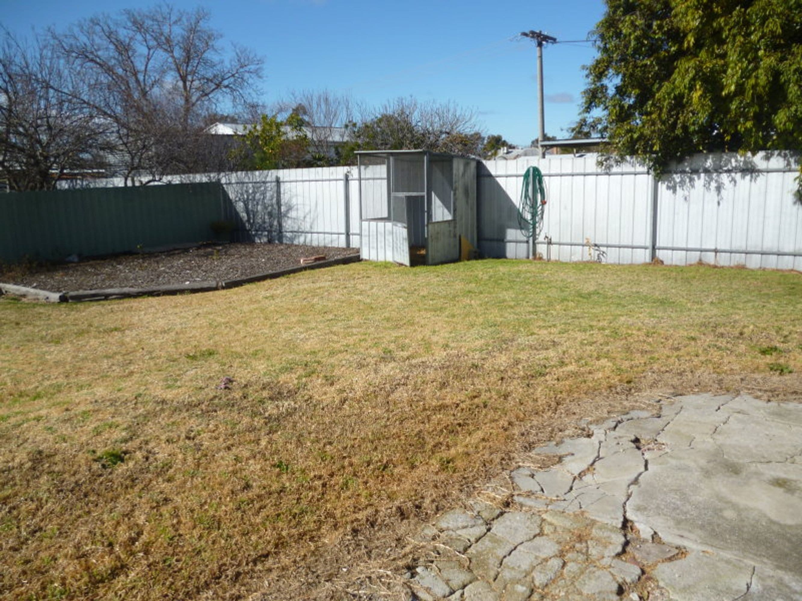 28 Francis Street, Horsham VIC 3400, Horsham - Thumbnail 4