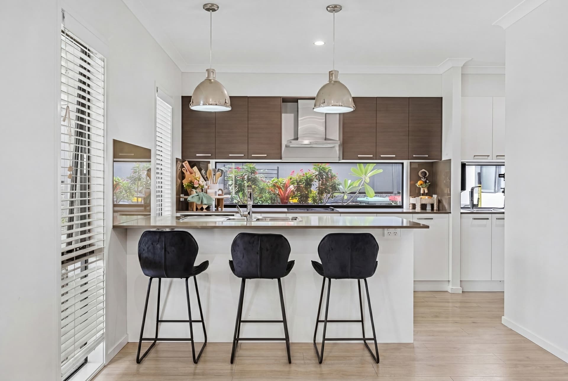 21 Looby Crescent Pimpama QLD, Pimpama - Thumbnail 2