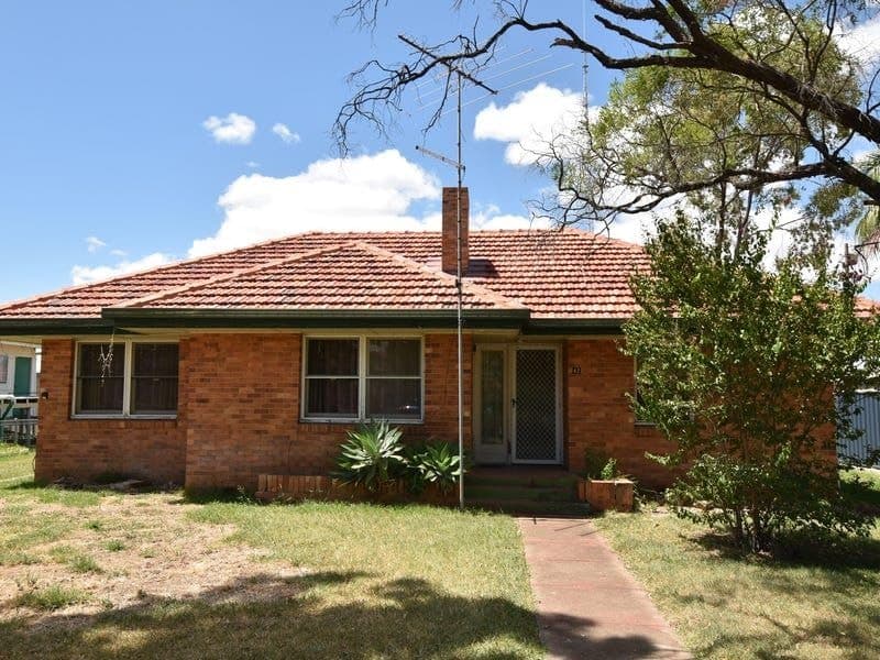 42 Gladstone Road, Biloela QLD 4715, Biloela - Image 1