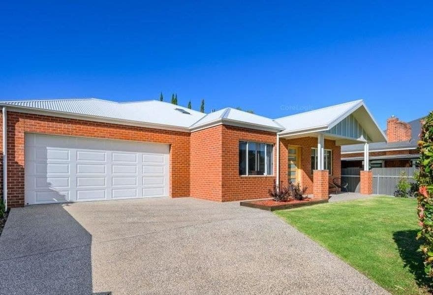 15 Thomas Mitchell Drive, Wodonga VIC 3690, Wodonga - Image 1
