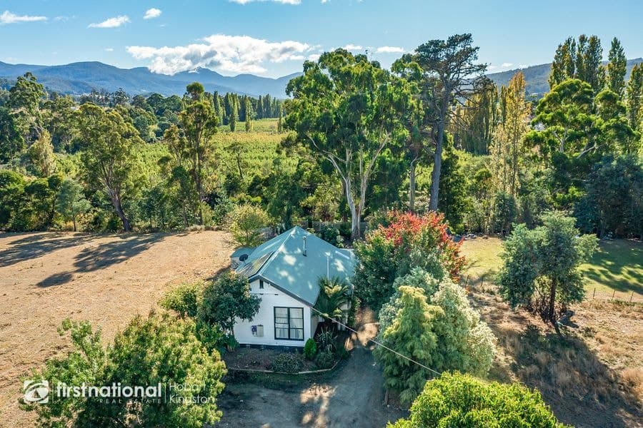 26 Kellaway Street, Ranelagh TAS 7109, Ranelagh - Image 1