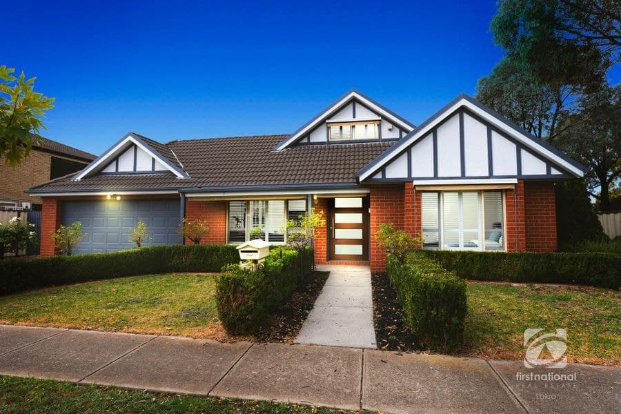 8 Caledonian Way, Point Cook VIC 3030, Point Cook - Image 1