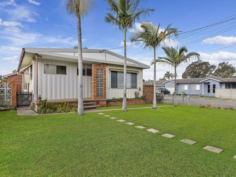 31 Howelston Road, Gorokan NSW 2263, Gorokan - Image 1