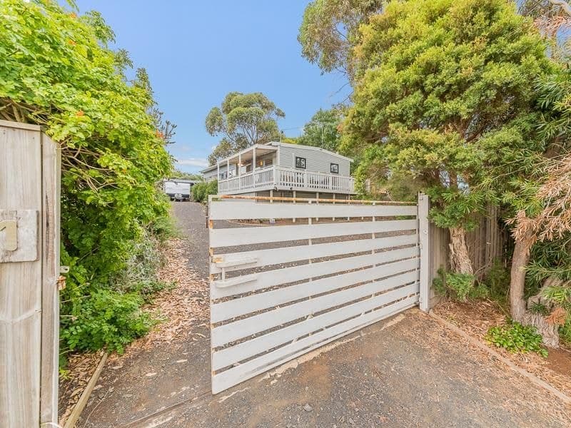 1 Bermagui Cresent, Sunset Strip VIC 3922, Sunset Strip - Image 1
