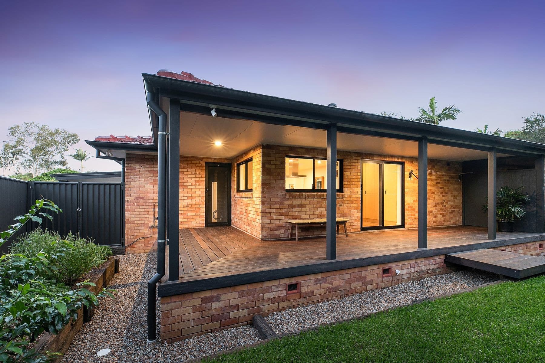 33 Coomburra Crescent, Ocean Shores NSW 2483, Ocean Shores - Thumbnail 2