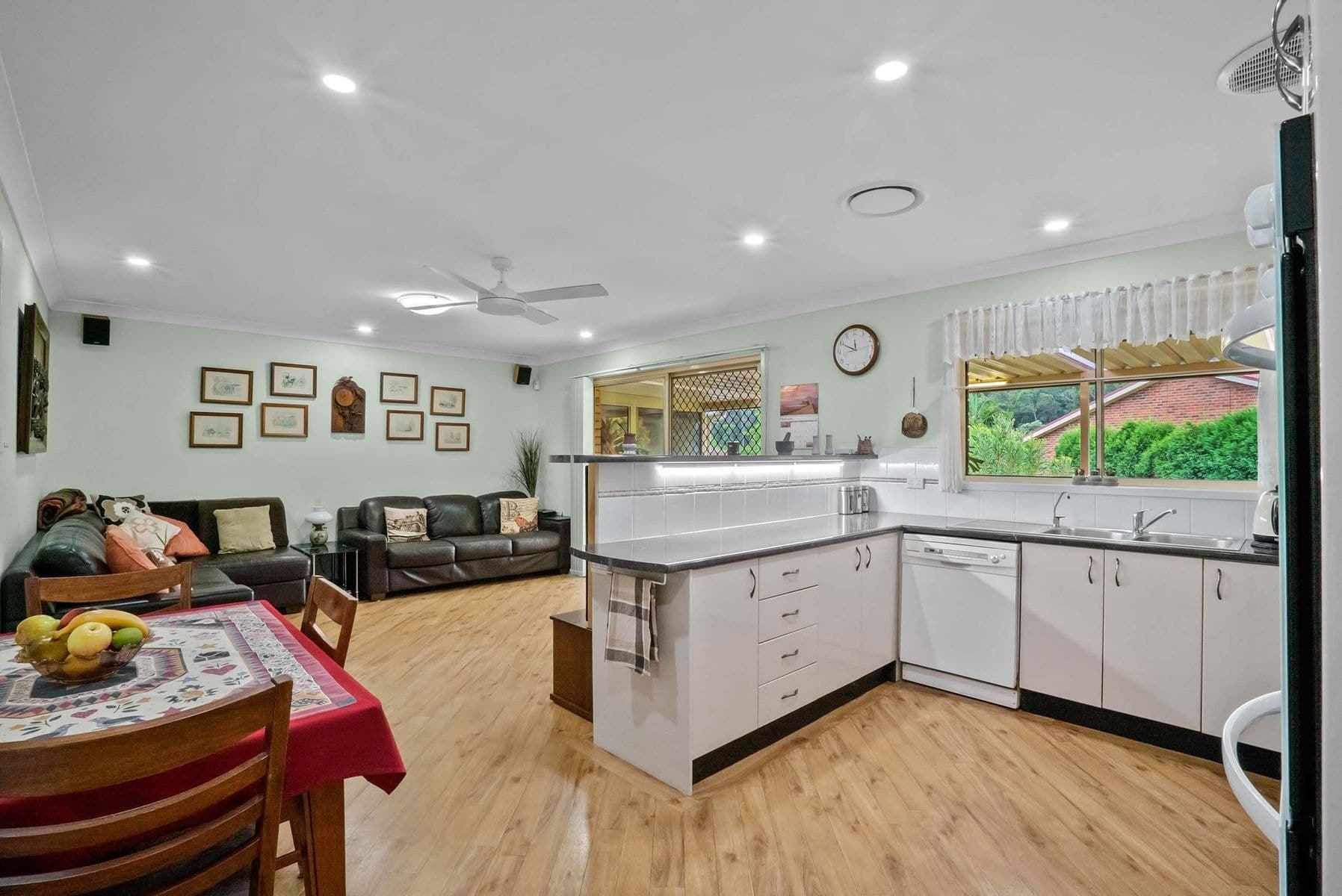 1 Nerang Place, Belmont NSW 2280, Belmont - Thumbnail 5