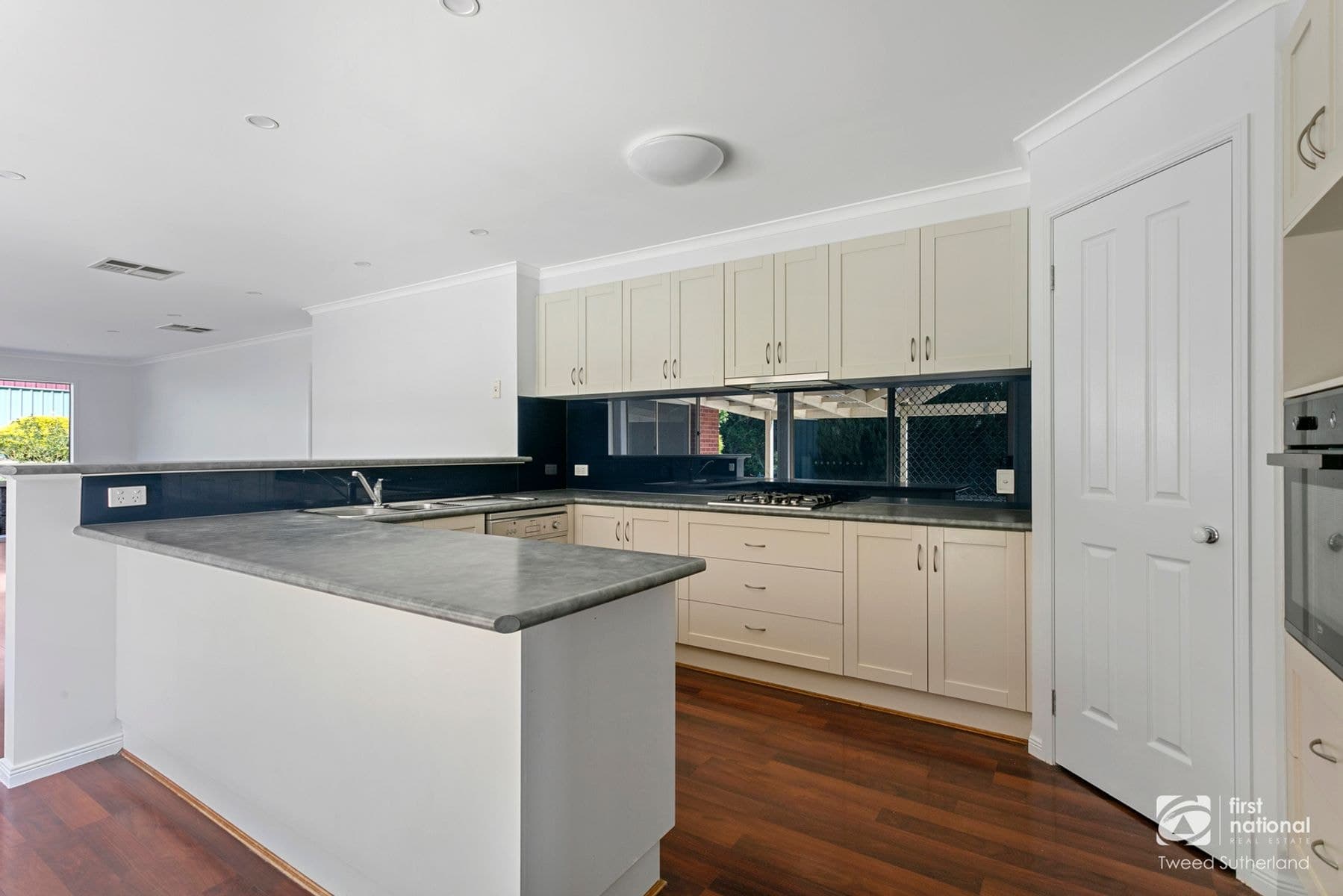 35 Northmoor Drive, Strathdale VIC 3550, Strathdale - Thumbnail 3
