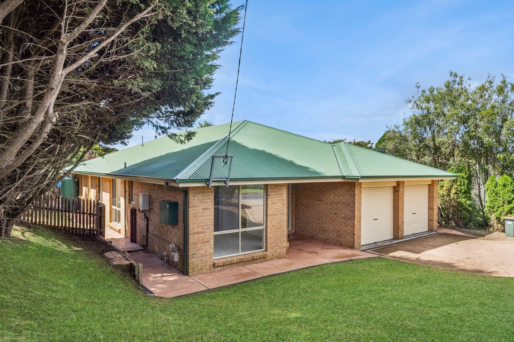 52 Kennedy Close, Moss Vale NSW 2577, Moss Vale - Image 1