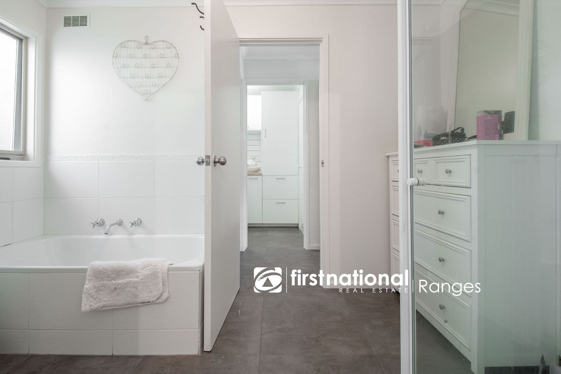 183 Olinda-Monbulk Road, Monbulk VIC 3793, Monbulk - Thumbnail 5