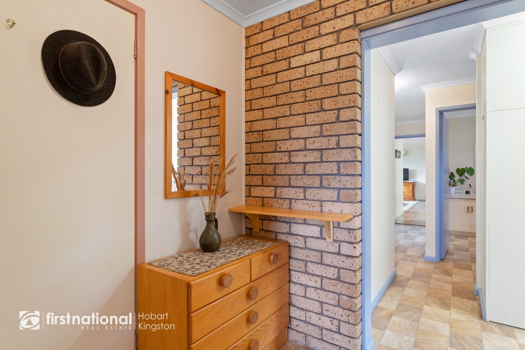 62 Hutchins Street, Kingston TAS 7050, Kingston - Thumbnail 5