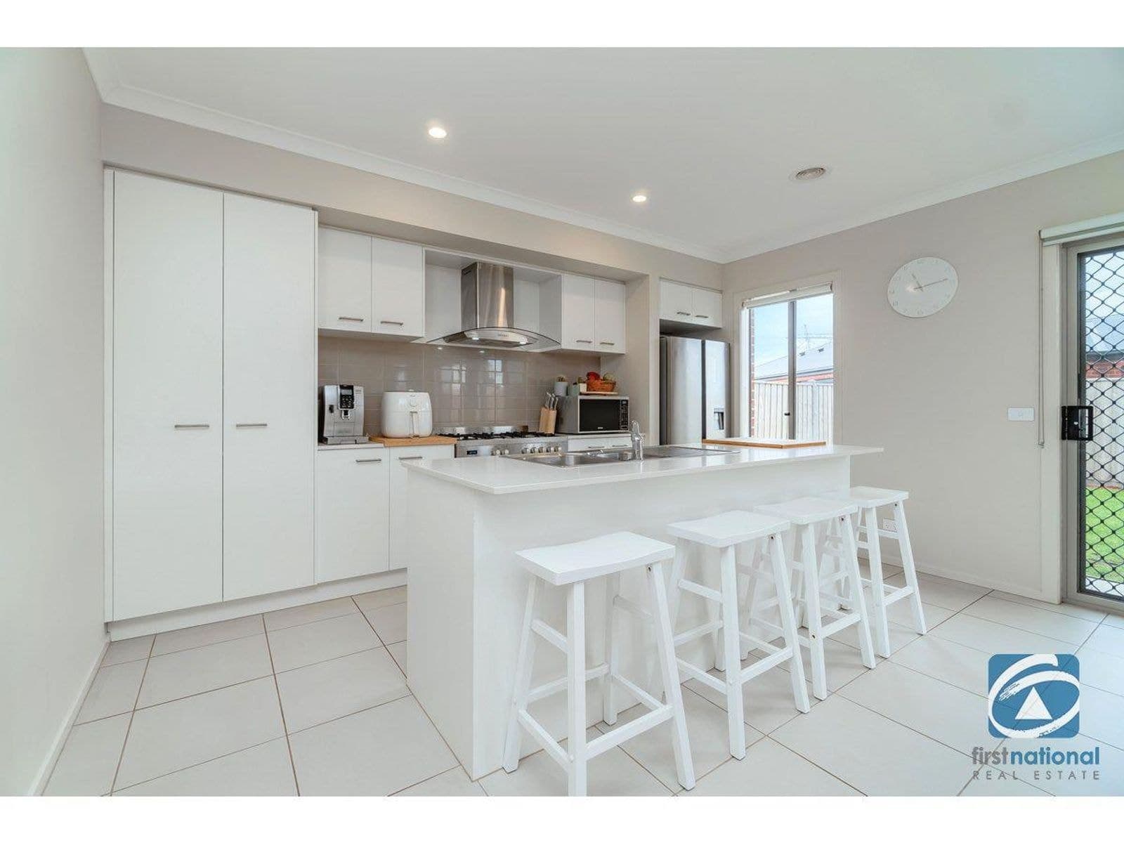 21 Lokeport Parkway, Mickleham VIC 3064, Mickleham - Thumbnail 4