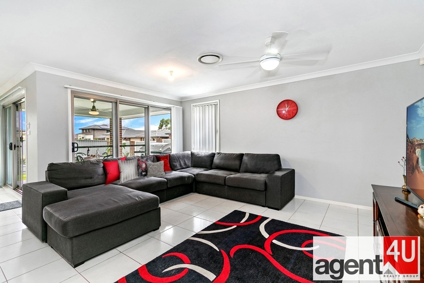 18 Discovery Way, Jordan Springs NSW 2747, Jordan Springs - Thumbnail 4