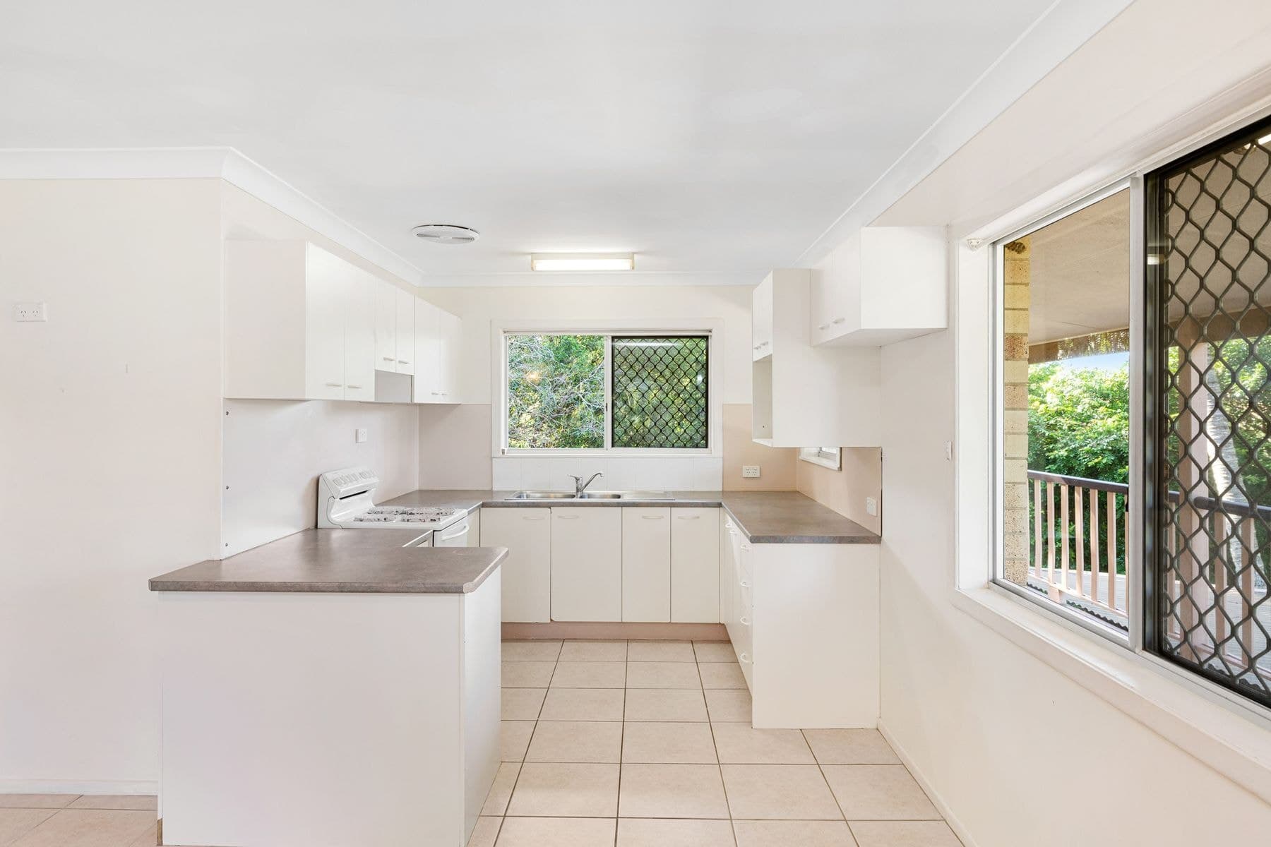 30 Mullers Road, West Woombye QLD 4559, West Woombye - Thumbnail 2