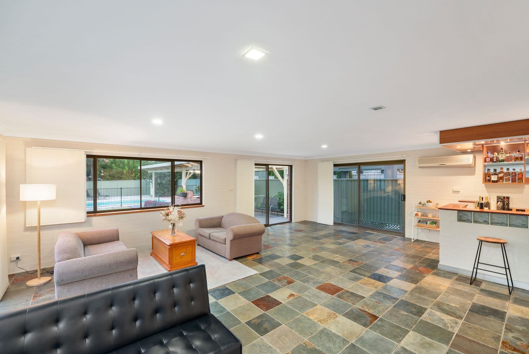 18 Gracemar Avenue, Panania NSW 2213, Panania - Thumbnail 4