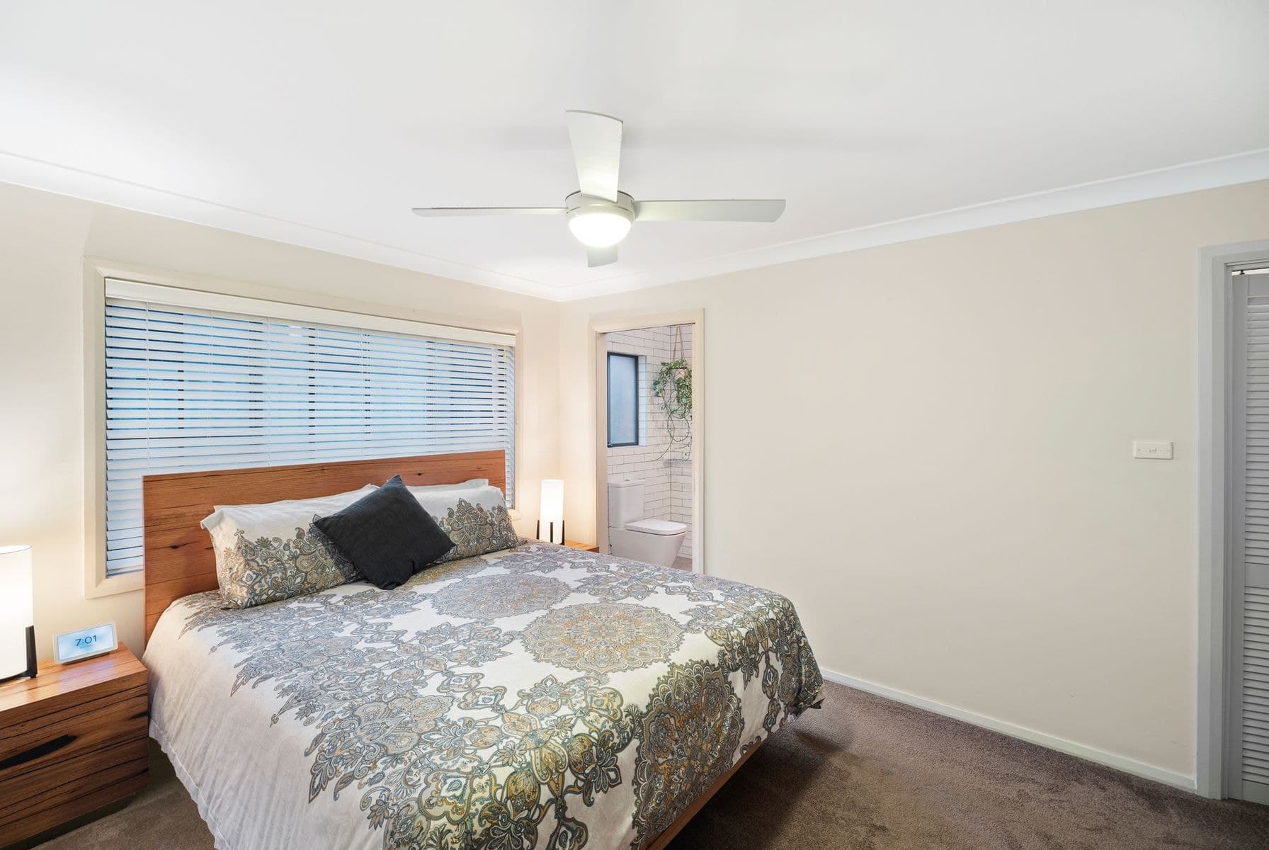 18 Gracemar Avenue, Panania NSW 2213, Panania - Thumbnail 7