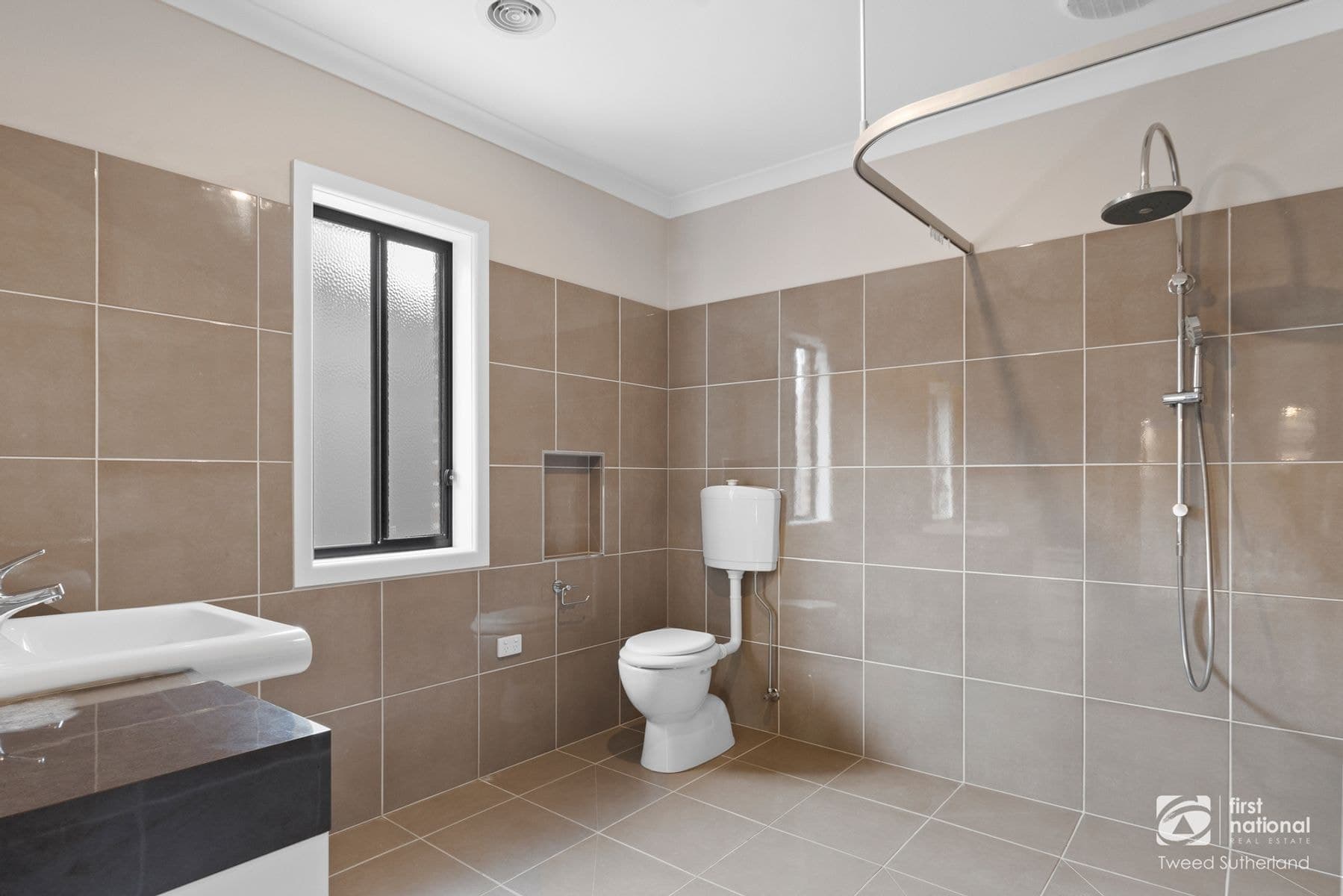 3 Gem Court, White Hills VIC 3550, White Hills - Thumbnail 3