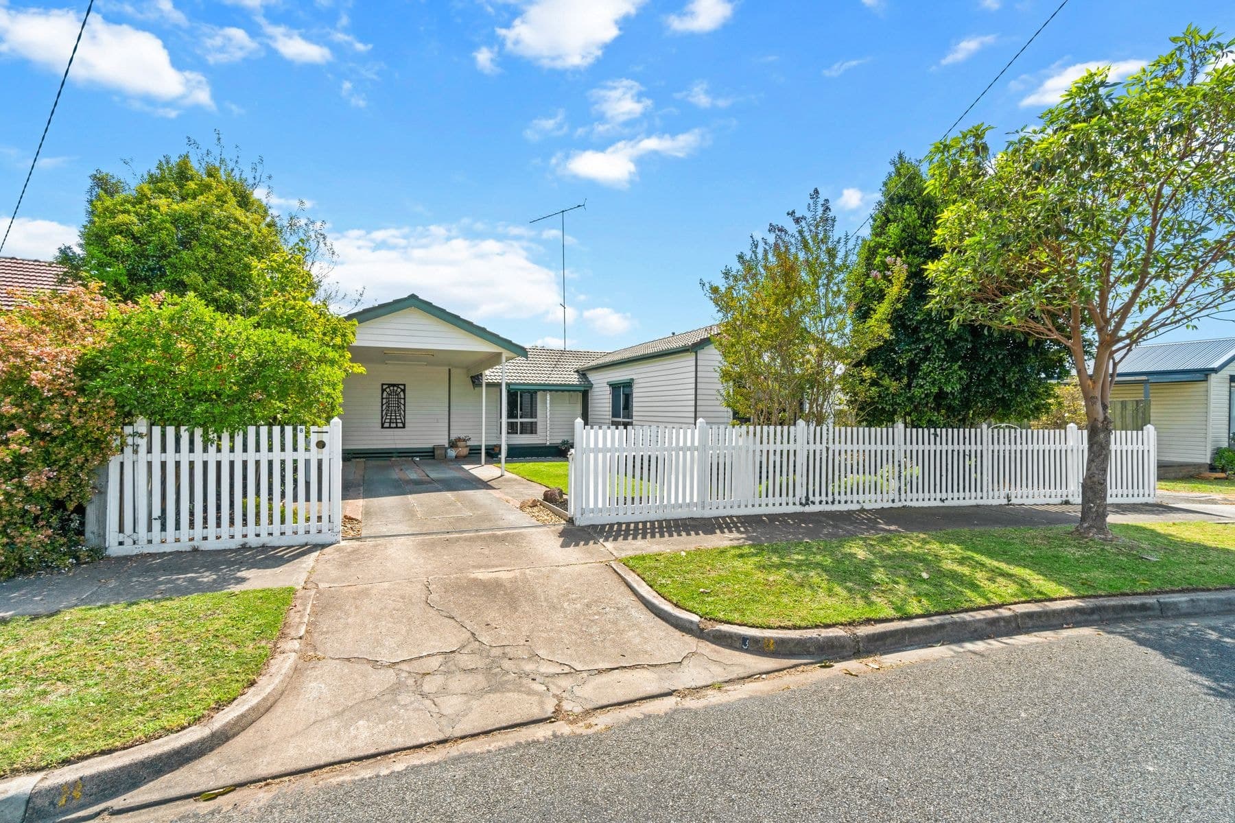 8 Farmer Crescent, Traralgon VIC 3844, Traralgon - Image 1
