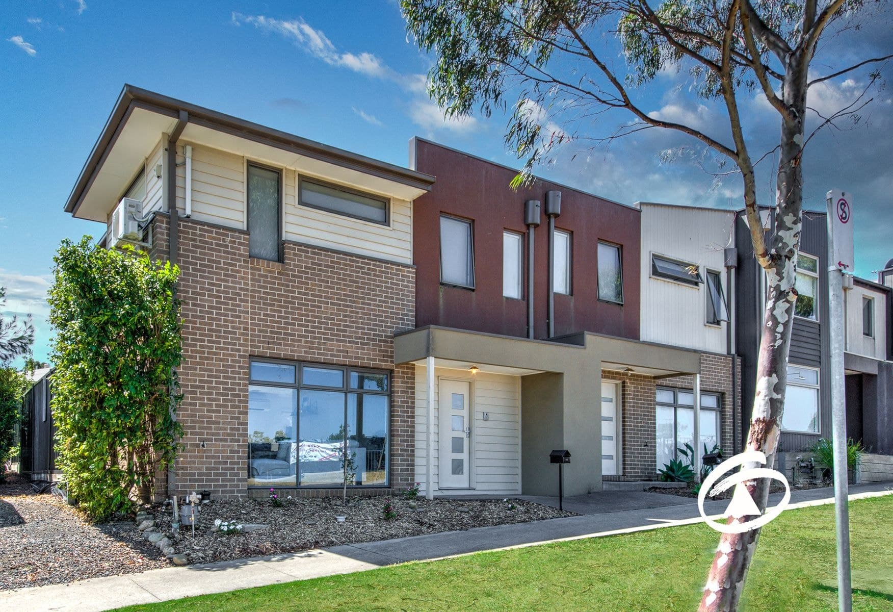 11 Atlantic Drive, Pakenham VIC 3810, Pakenham - Image 1