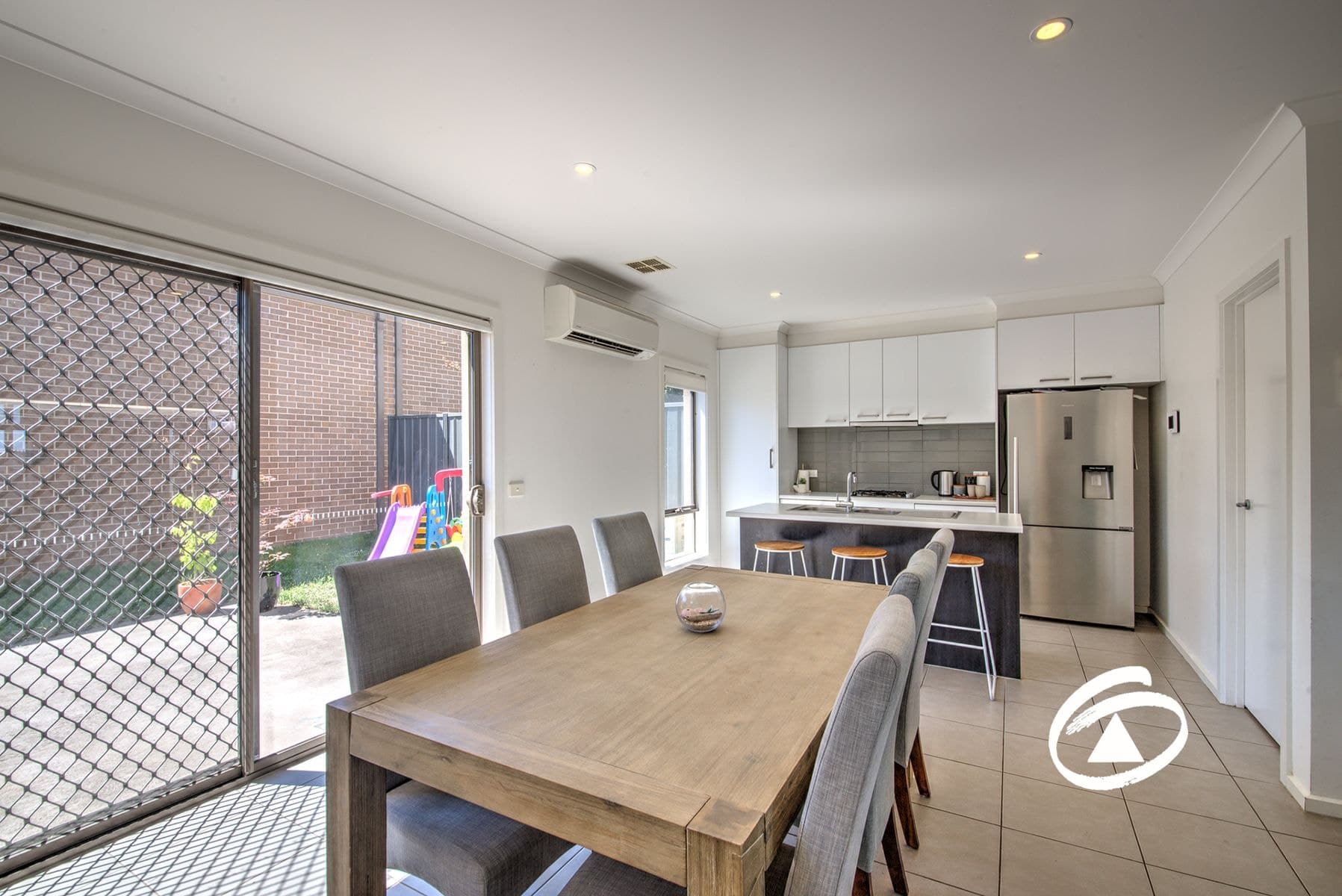 11 Atlantic Drive, Pakenham VIC 3810, Pakenham - Thumbnail 3
