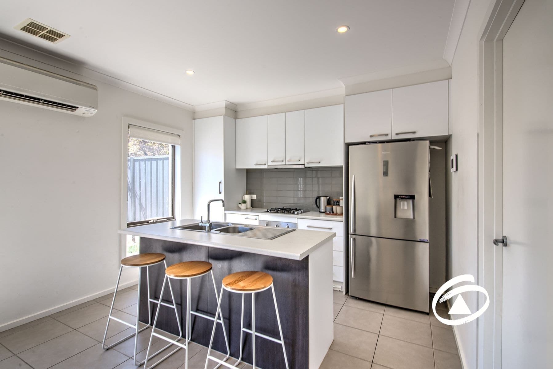 11 Atlantic Drive, Pakenham VIC 3810, Pakenham - Thumbnail 4