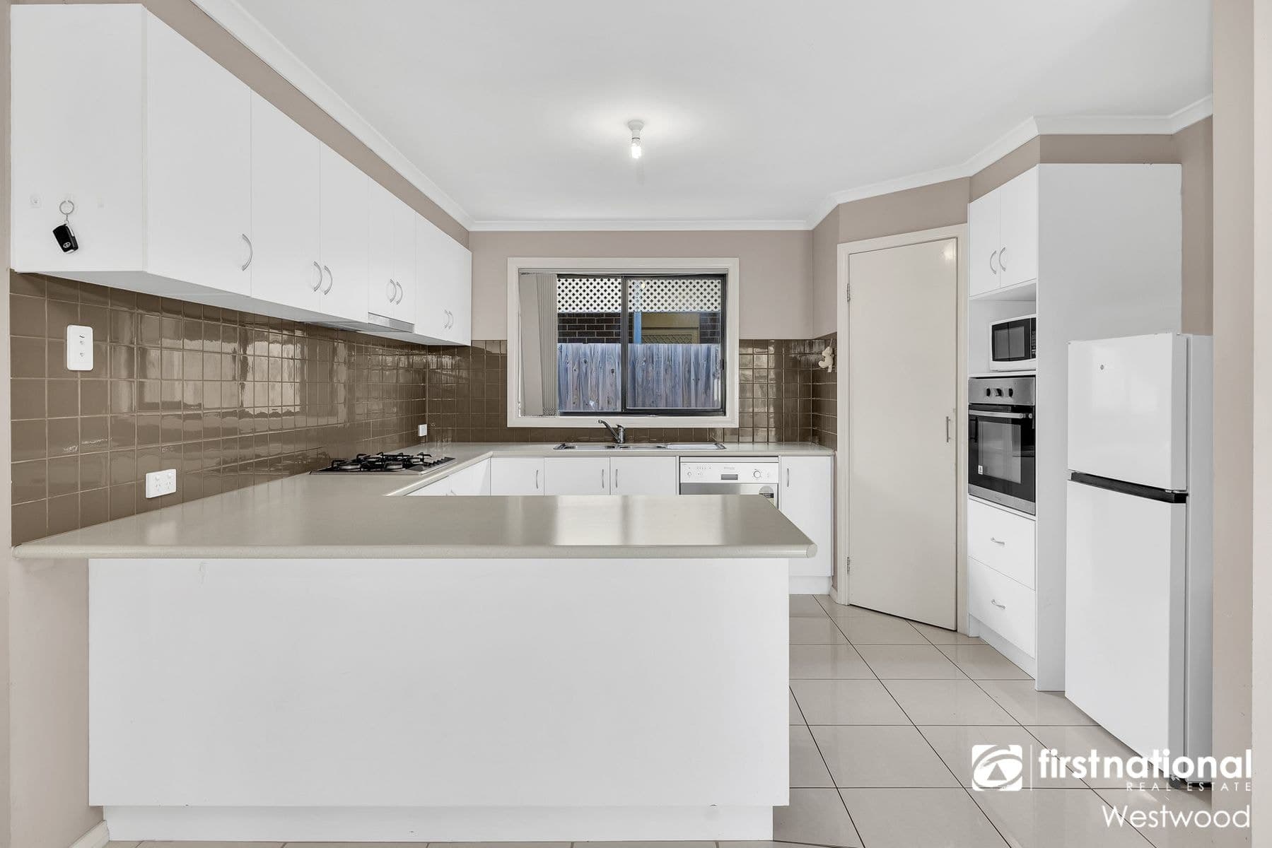 51 Toritta Way, Truganina VIC 3029, Truganina - Thumbnail 2