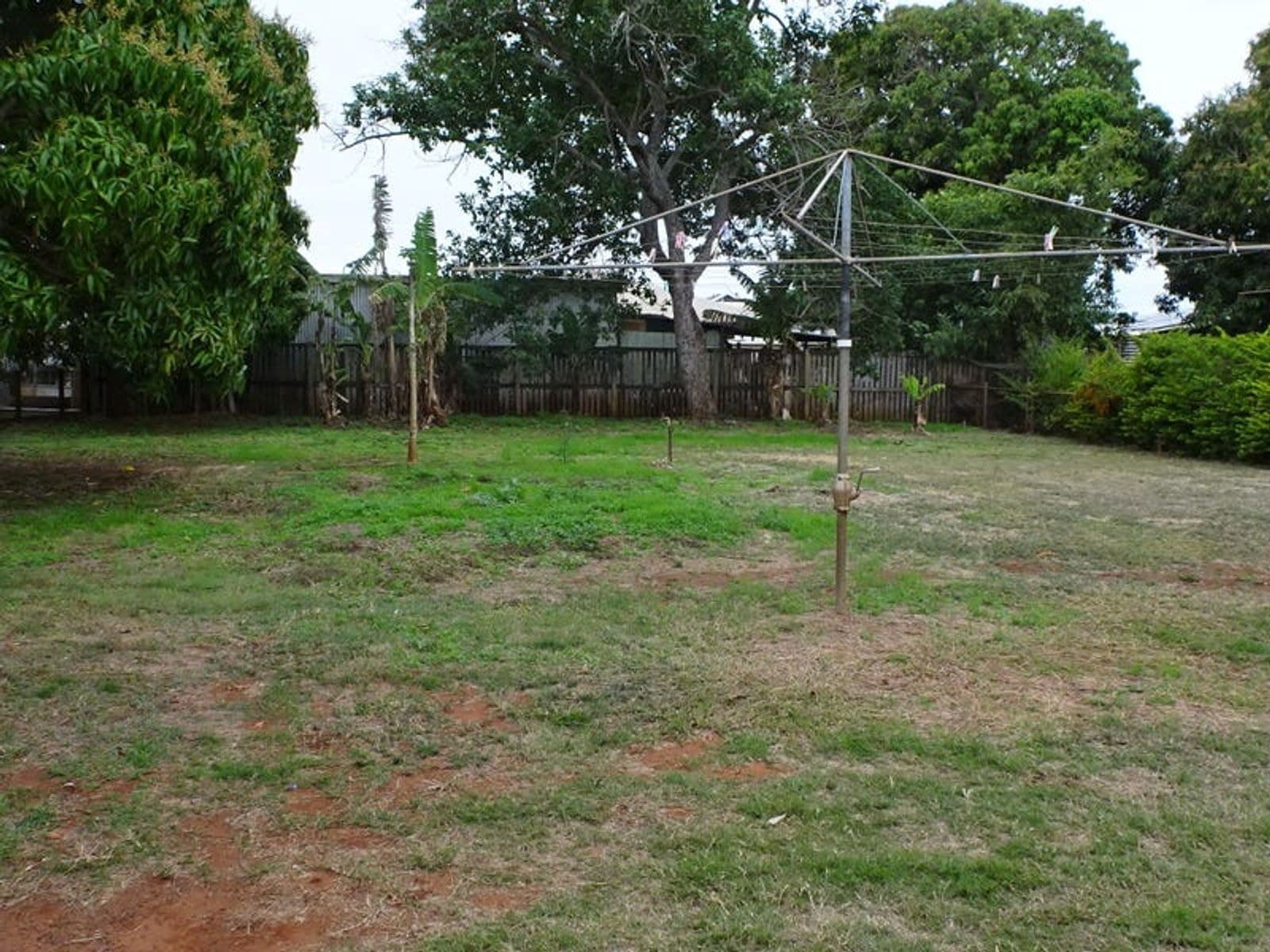 23 NELSON STREET, Childers QLD 4660, Childers - Thumbnail 2
