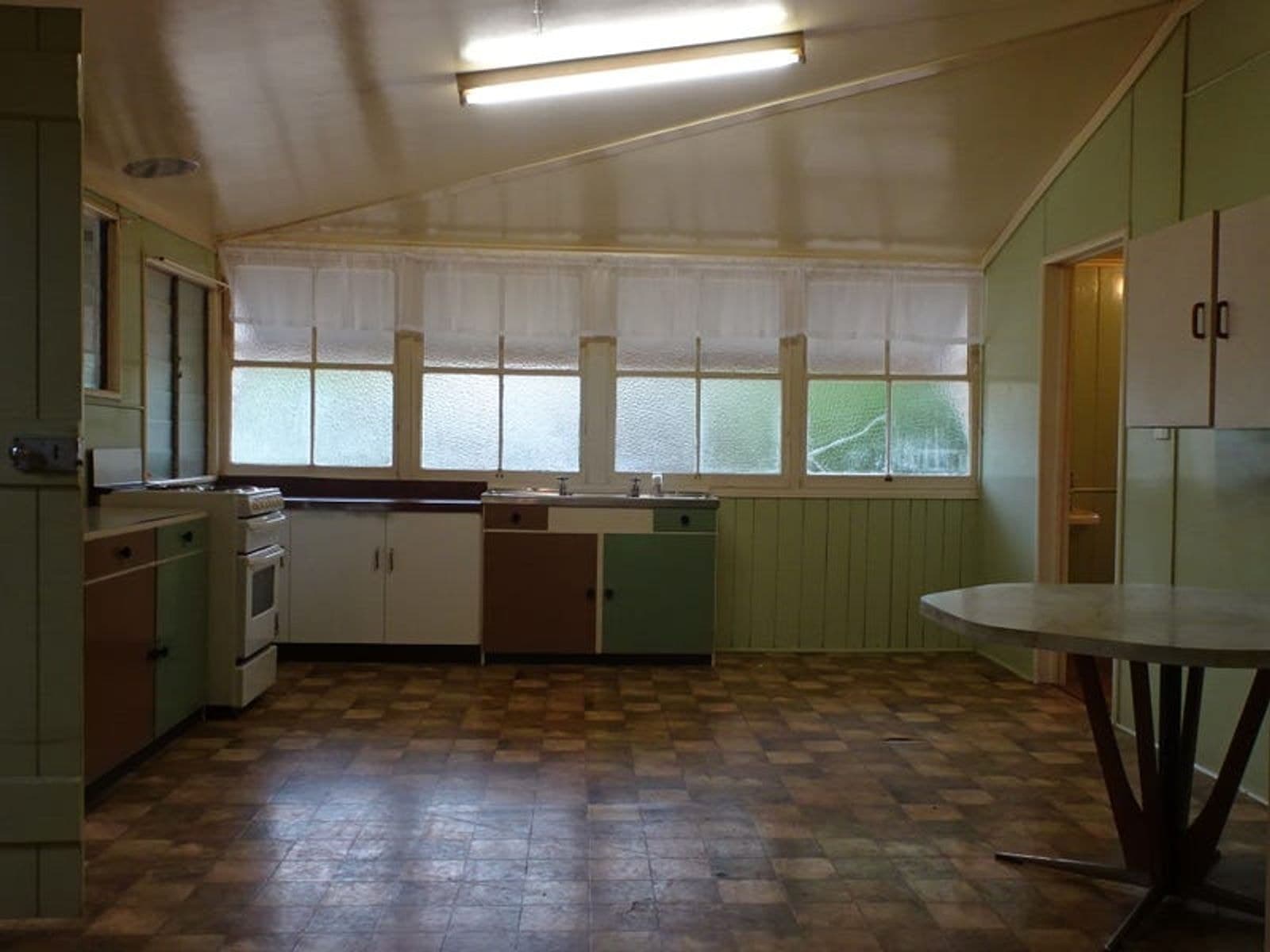 23 NELSON STREET, Childers QLD 4660, Childers - Thumbnail 3