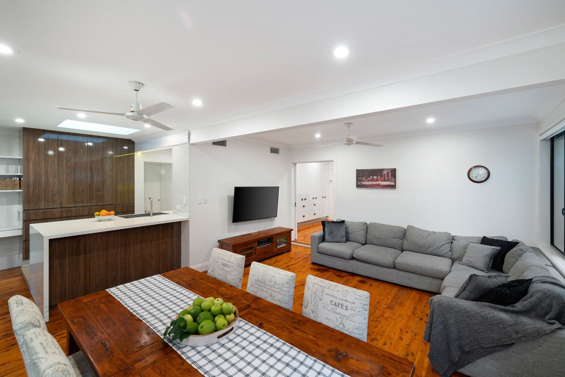 101 Picnic Point Road, Panania NSW 2213, Panania - Thumbnail 2