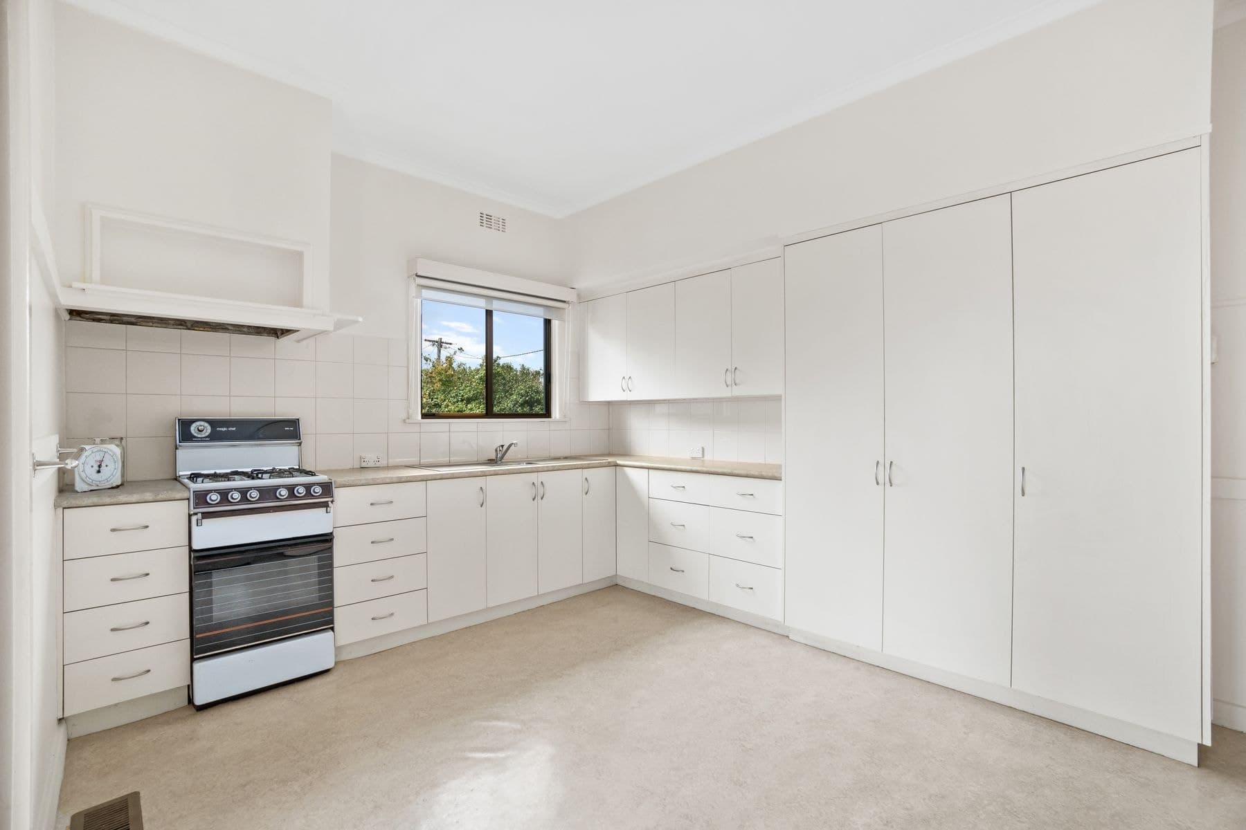 6 Barker Cres, Traralgon VIC 3844, Traralgon - Thumbnail 7