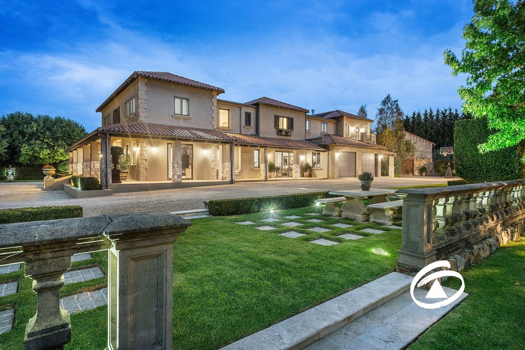 4 Bergner Court, Lysterfield VIC 3156, Lysterfield - Thumbnail 2